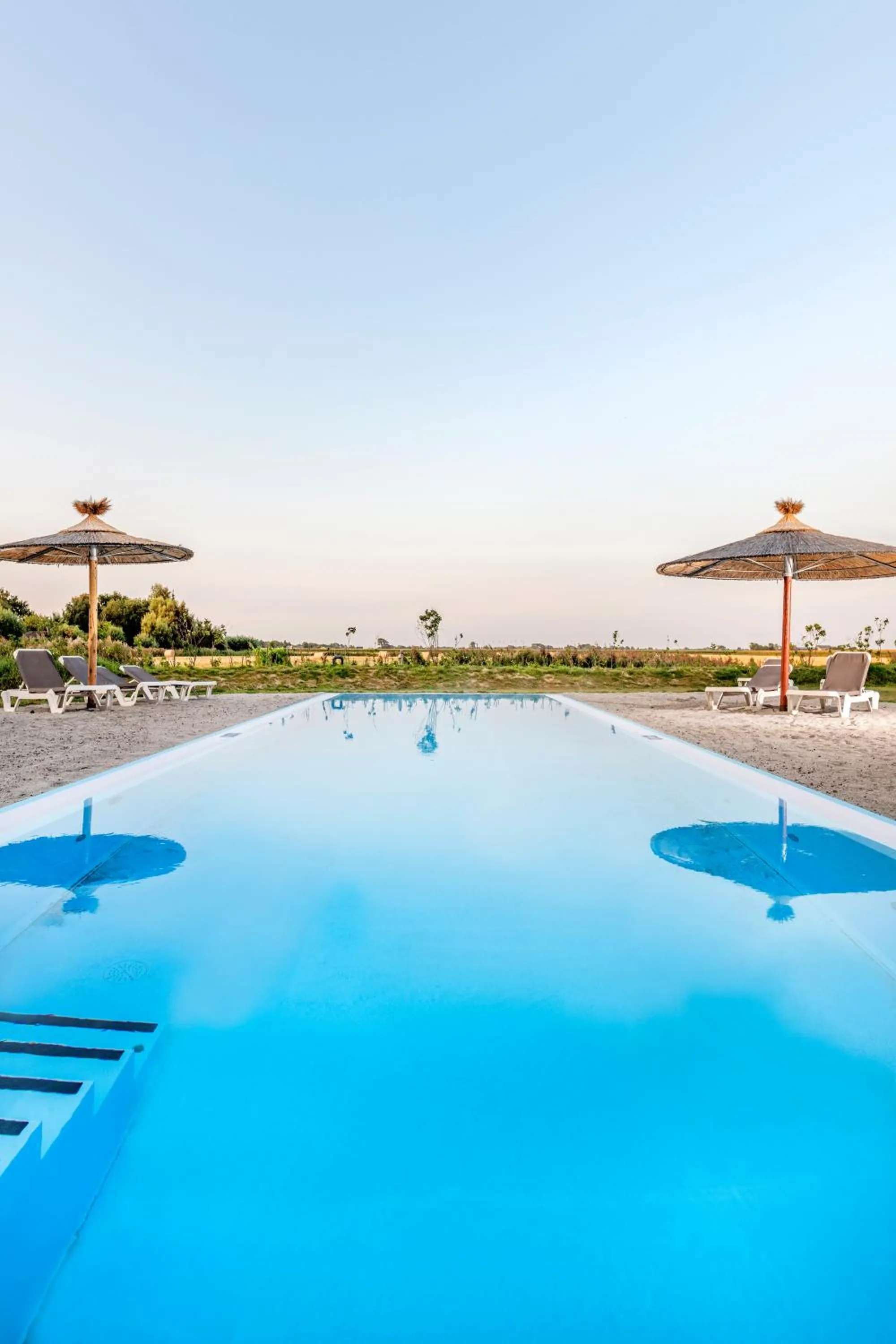 Swimming pool in Hotel und Spa Lundenbergsand