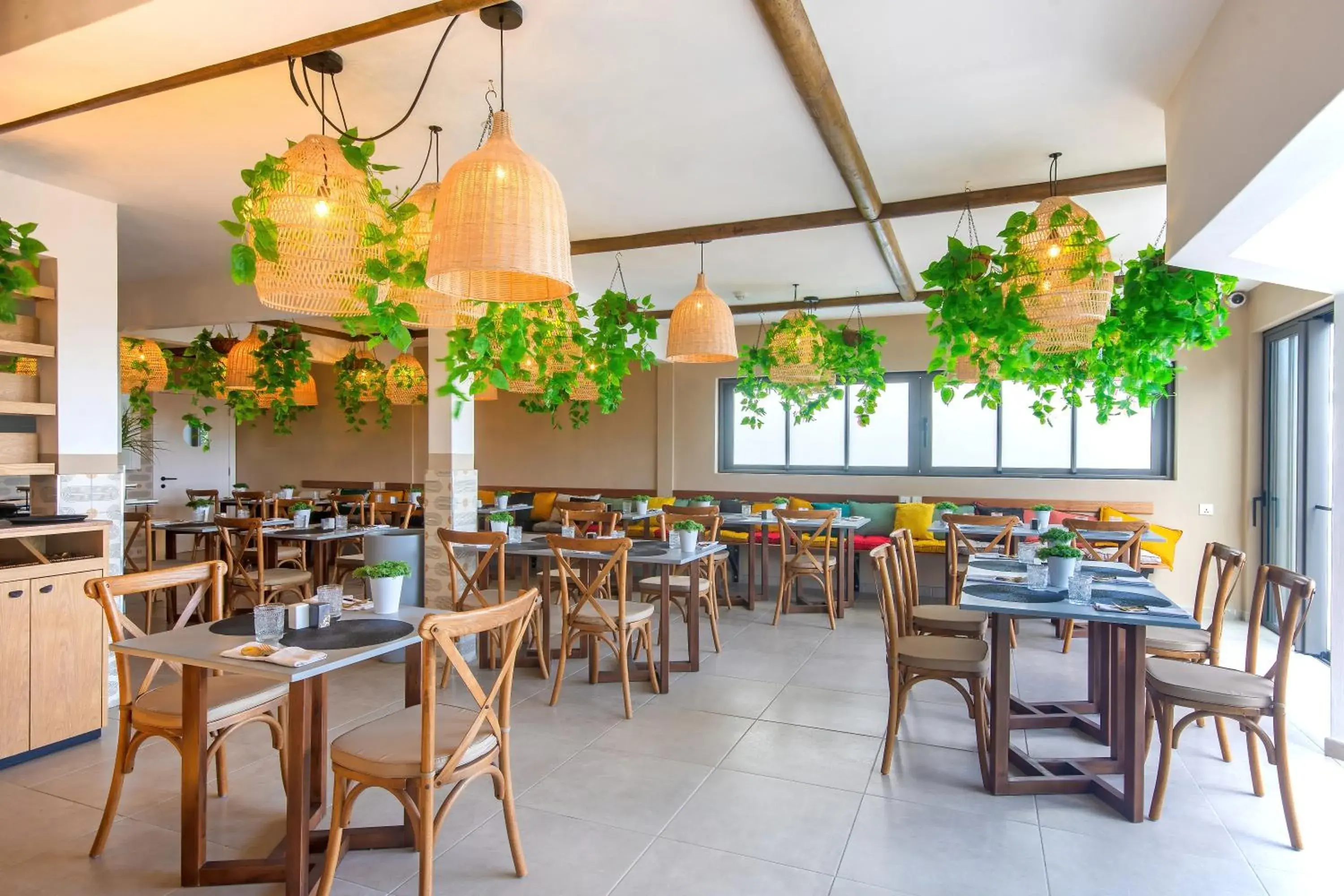 Restaurant/places to eat in Gosun Beach Hotel Restaurant/places to eat in Gosun Beach Hotel