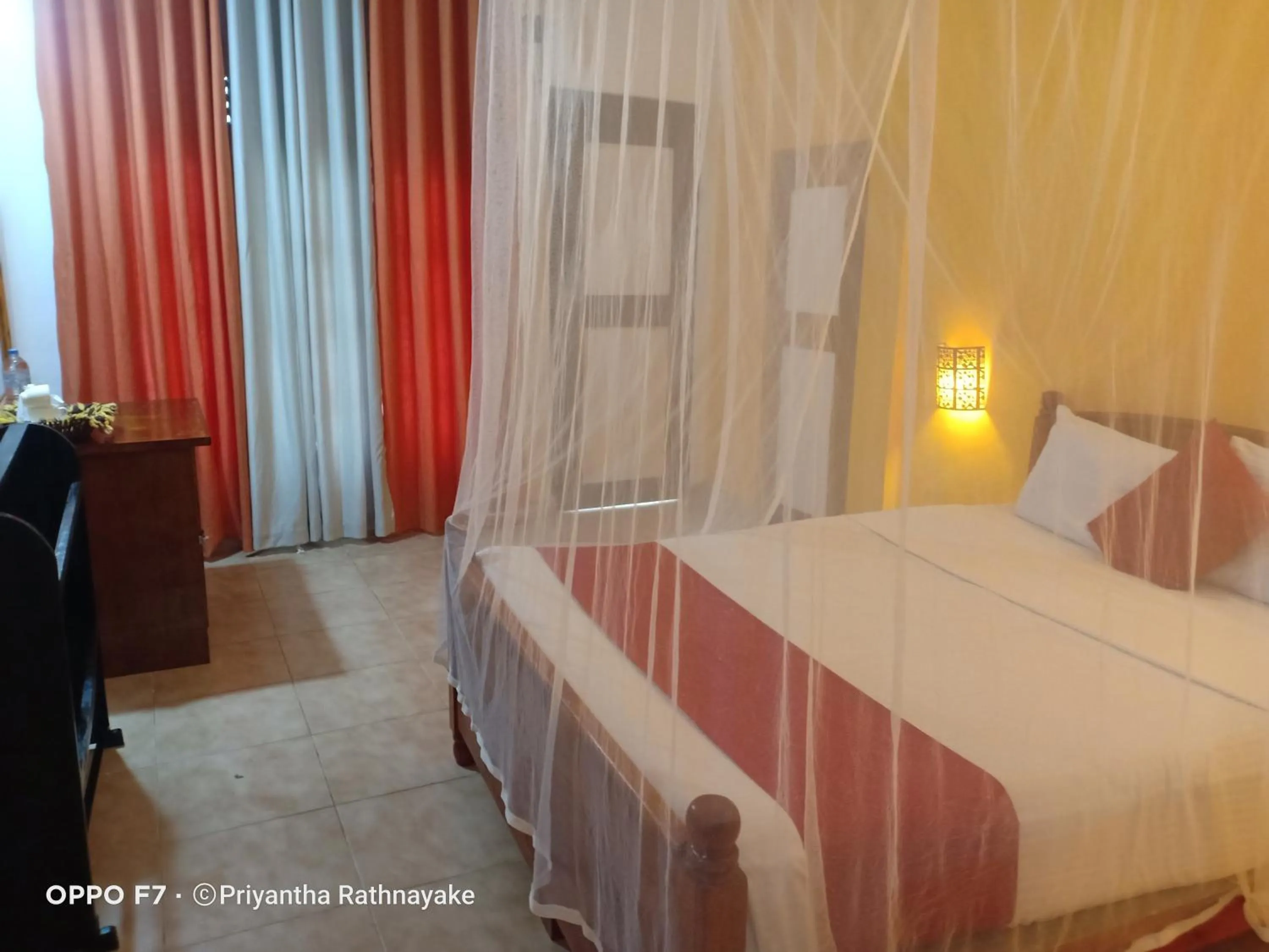 Bed in Ella Forest Paradise Hotel