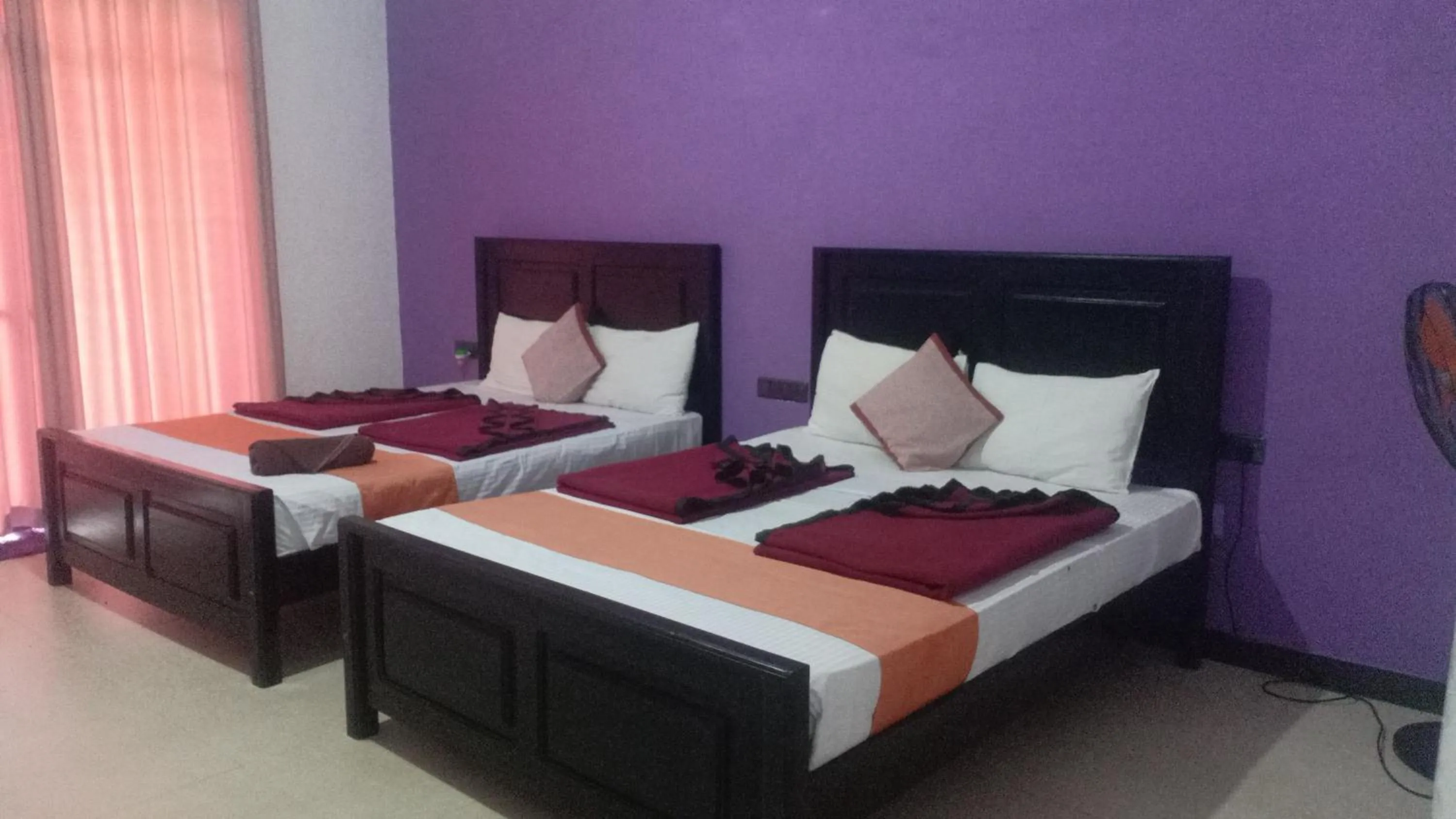 Bed in Ella Forest Paradise Hotel