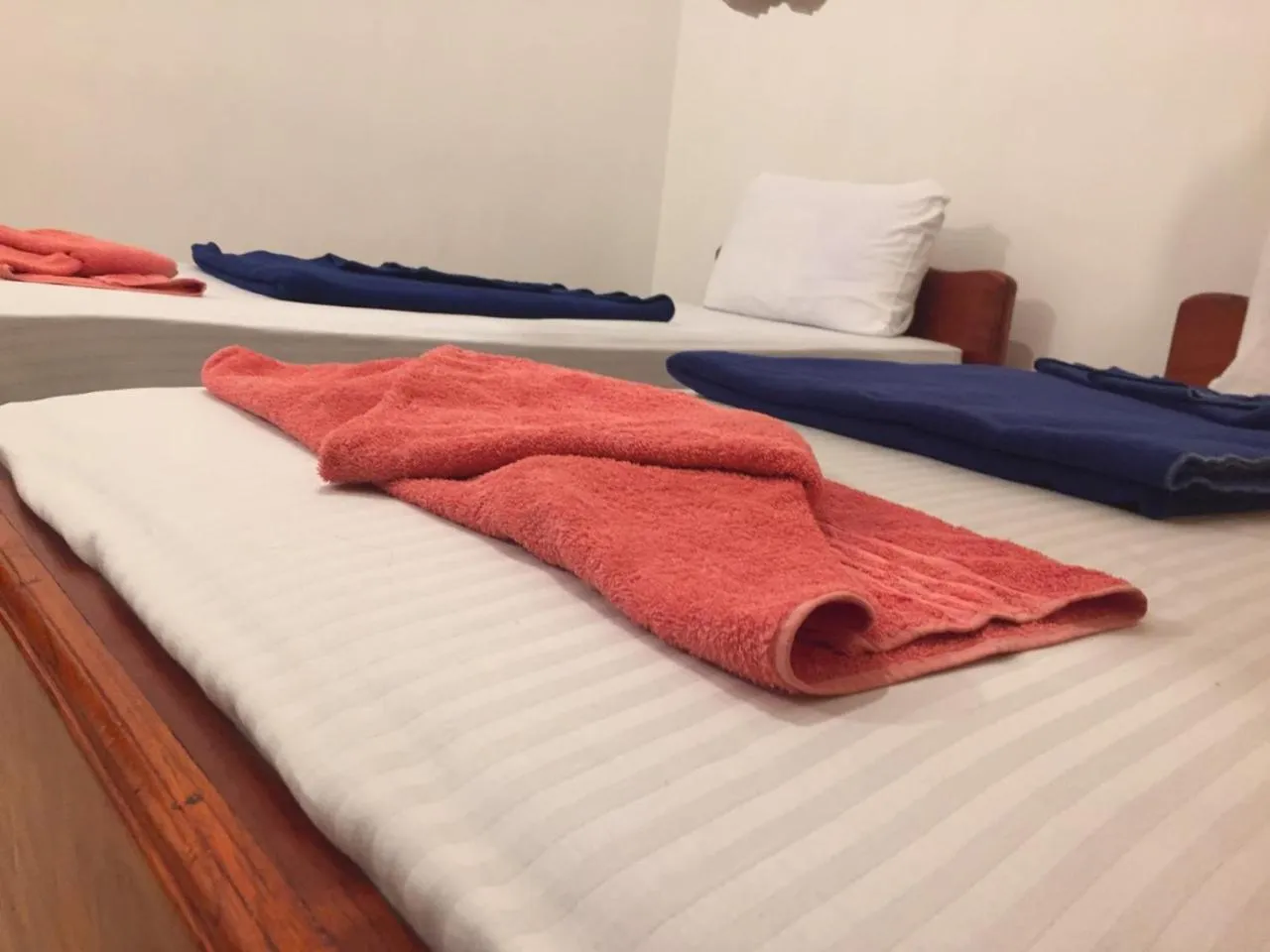 Bed in Ella Forest Paradise Hotel