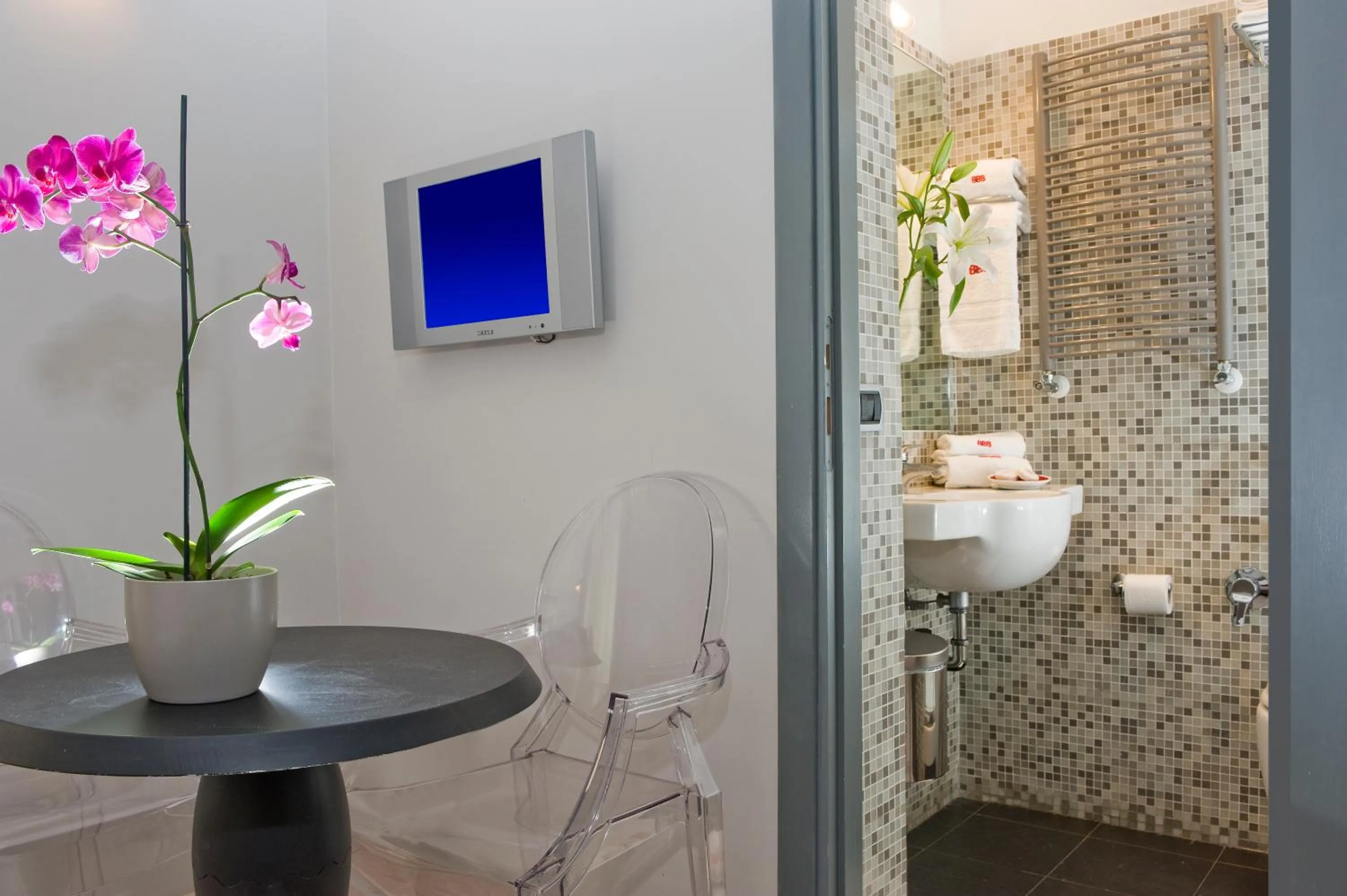 Decorative detail in B&B Best Vatican