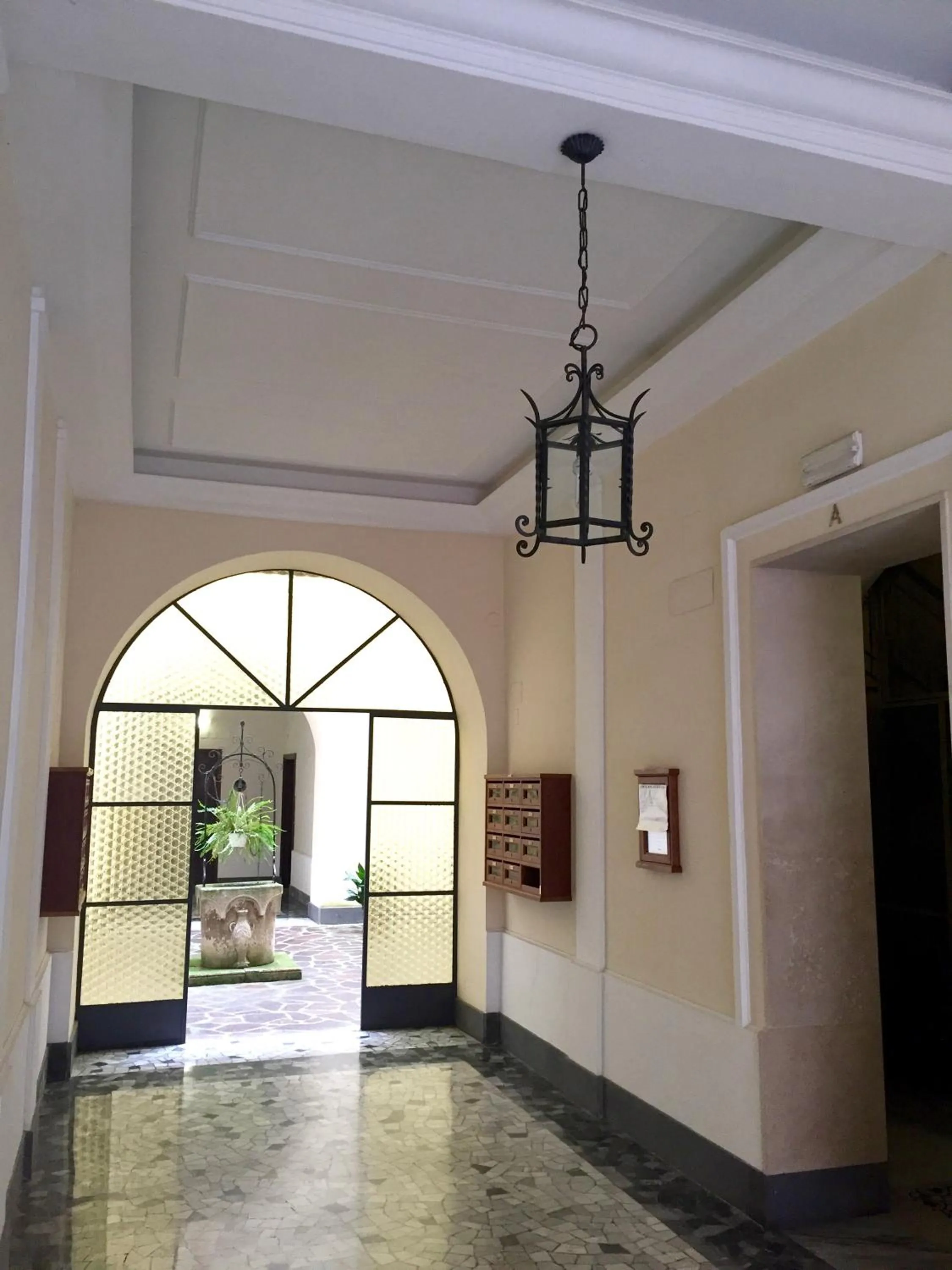 Facade/entrance in B&B Best Vatican