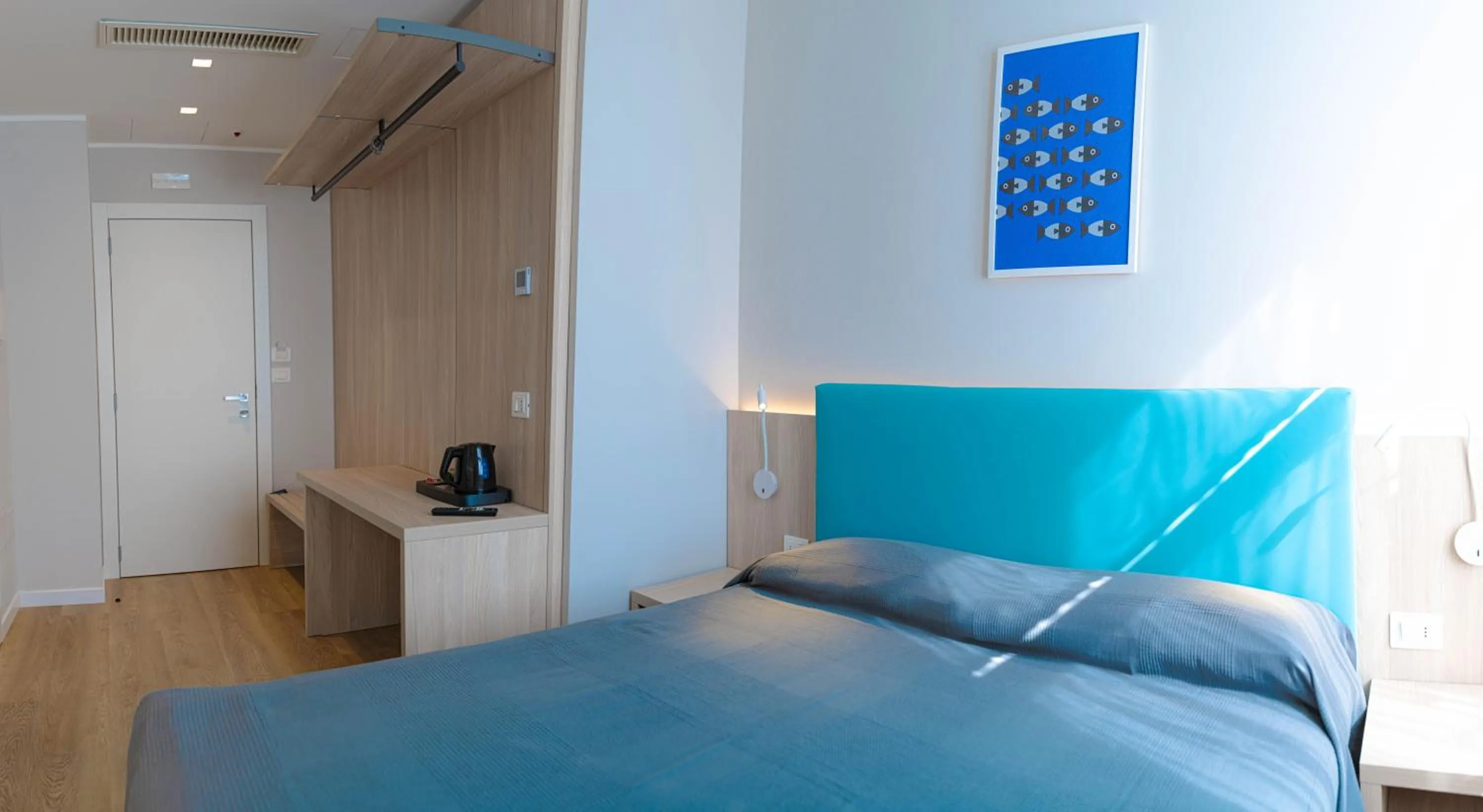 Bed in Hotel Tritone