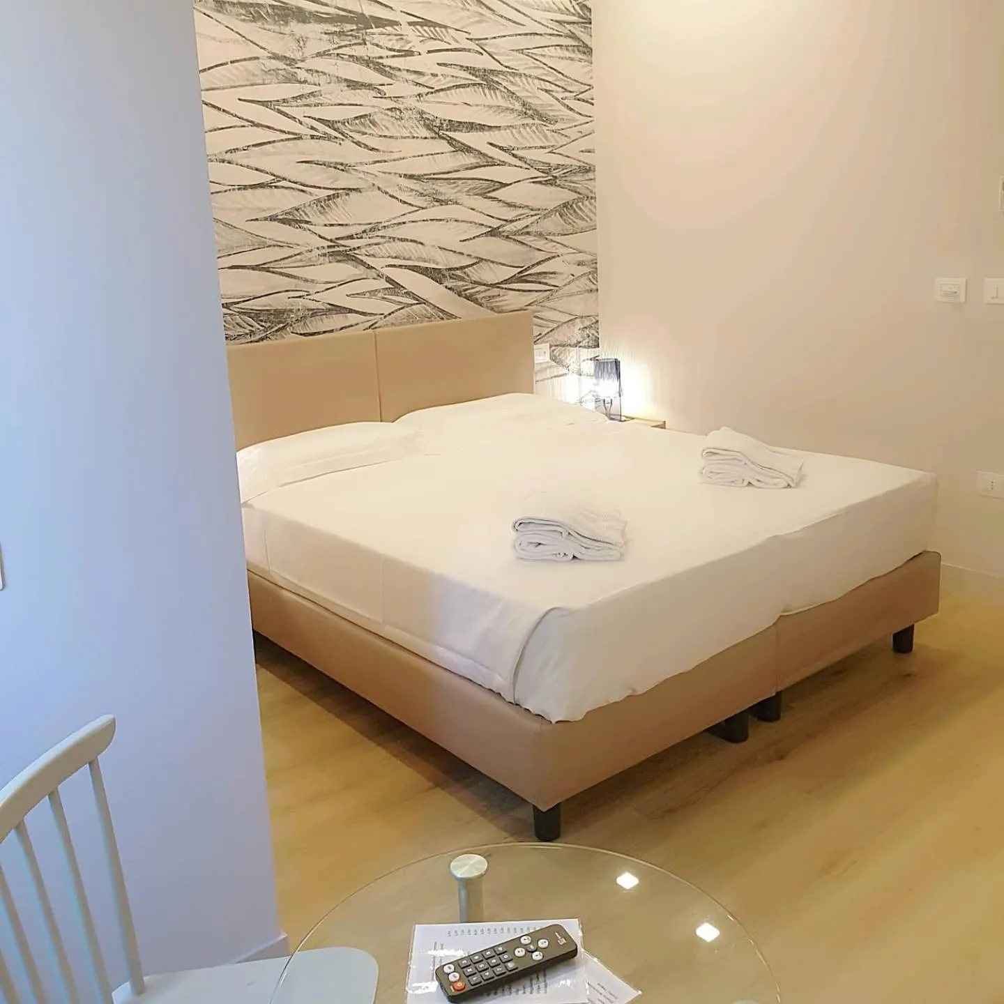 Other, Bed in Hotel De La Ville depandance di Hotel Augustus