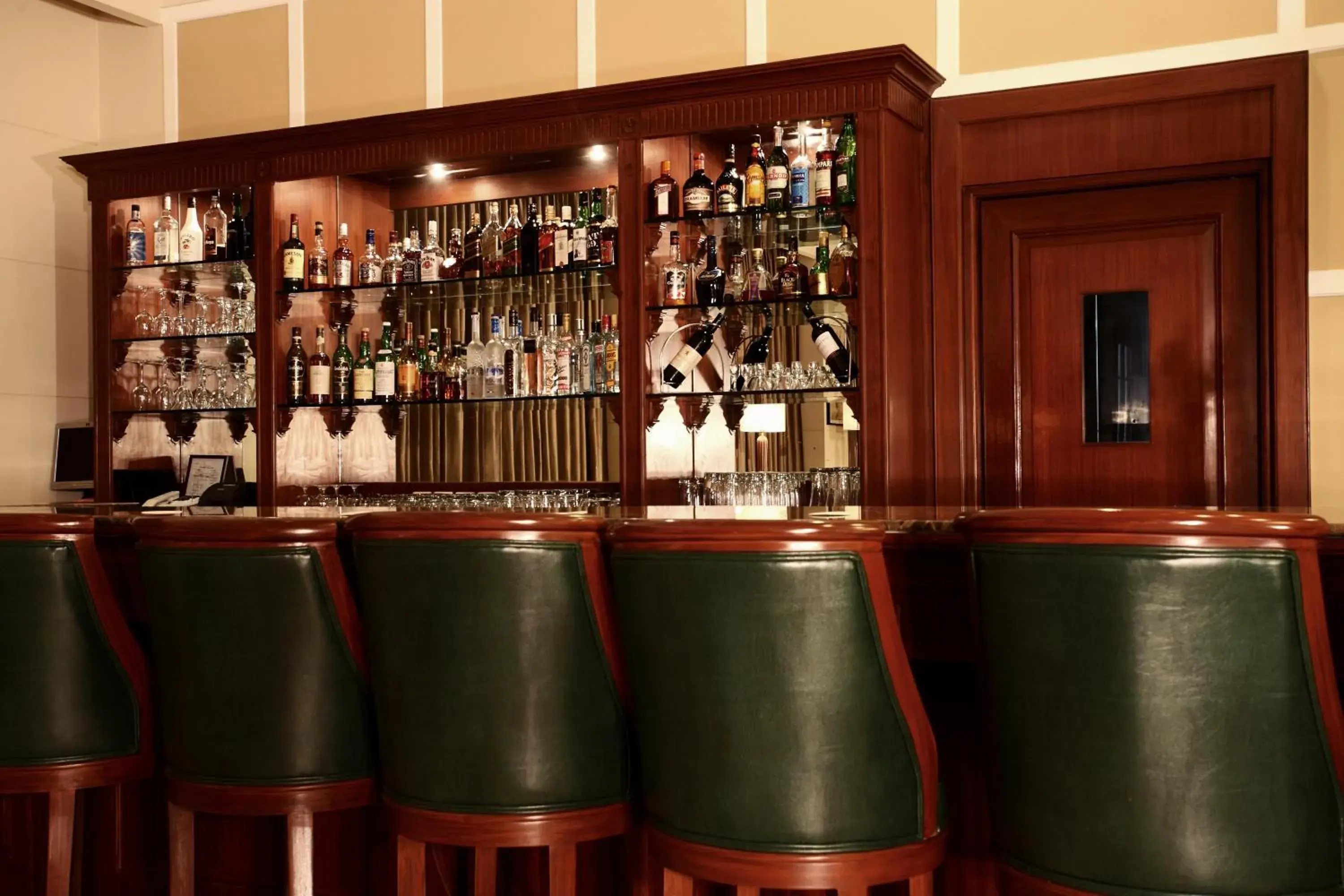 Lounge or bar in DLF Club 3 Lounge or bar in DLF Club 3