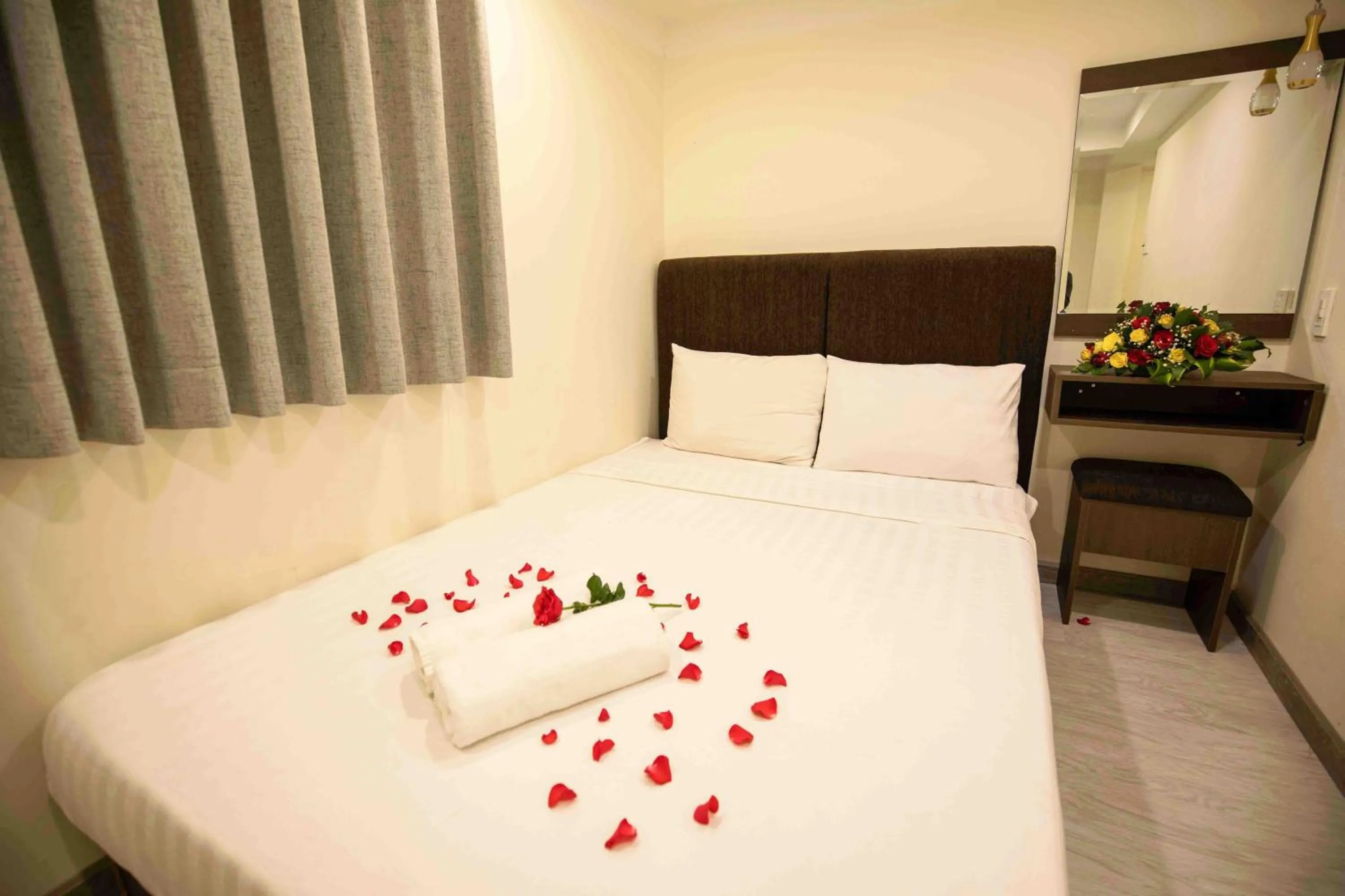 Bed in Q-Center Dalat