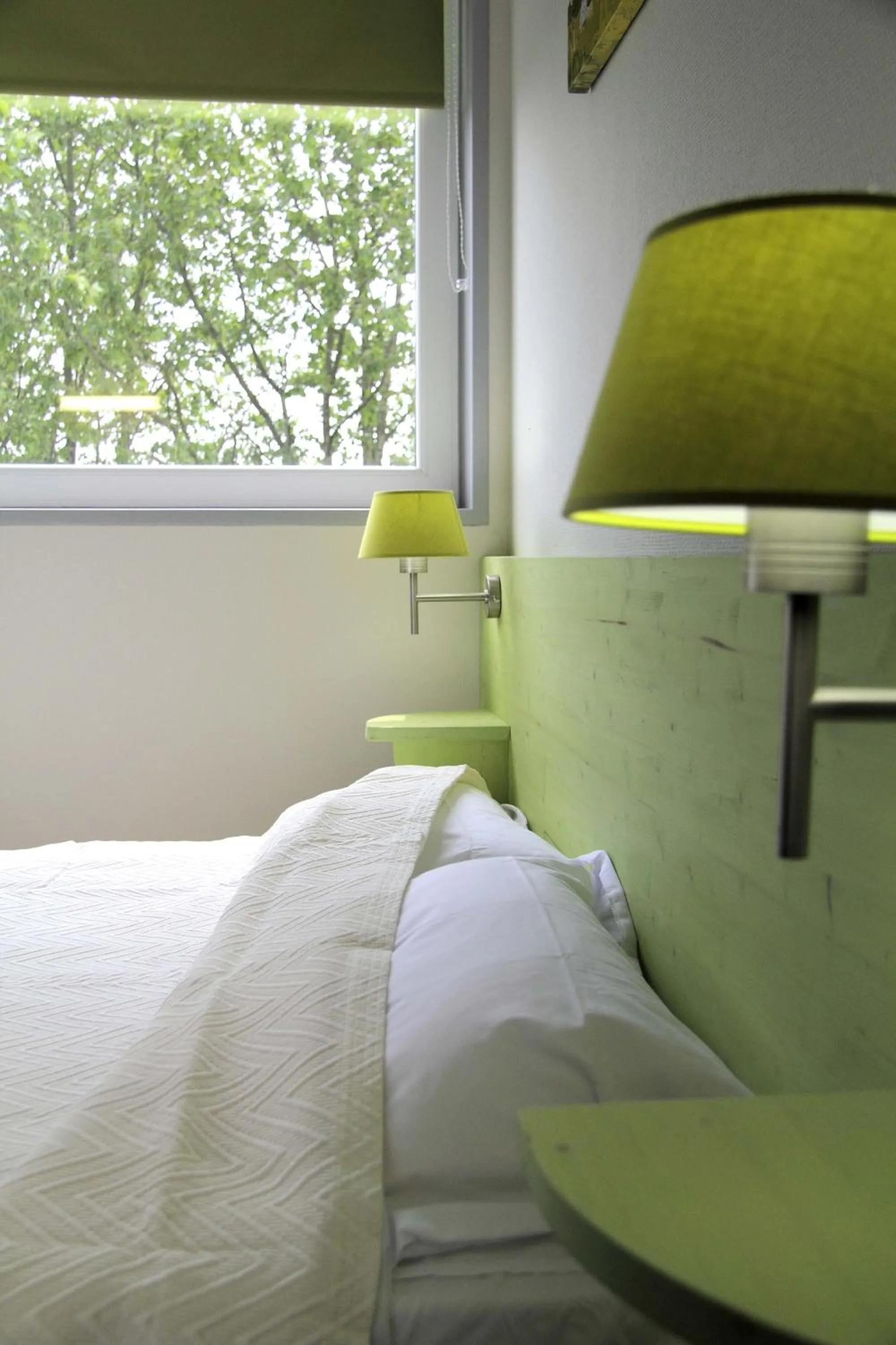 Day, Bed in West Appart' Hôtel