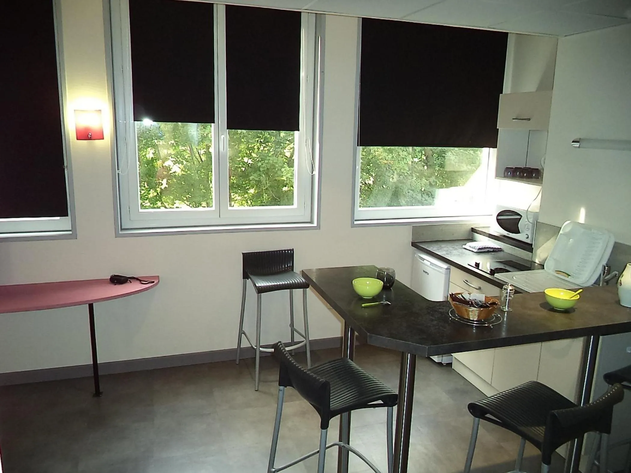 Day in West Appart' Hôtel