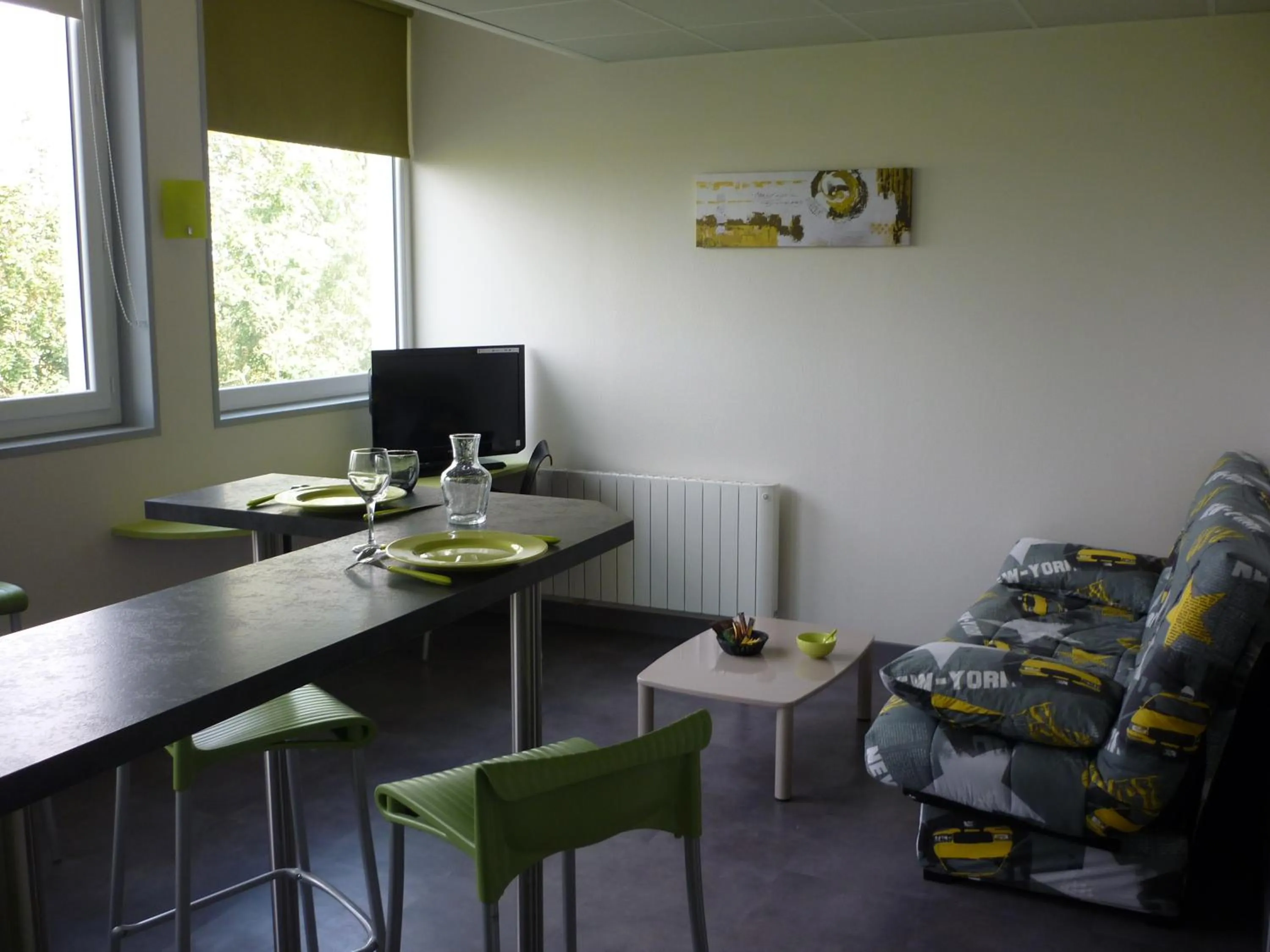 Day in West Appart' Hôtel