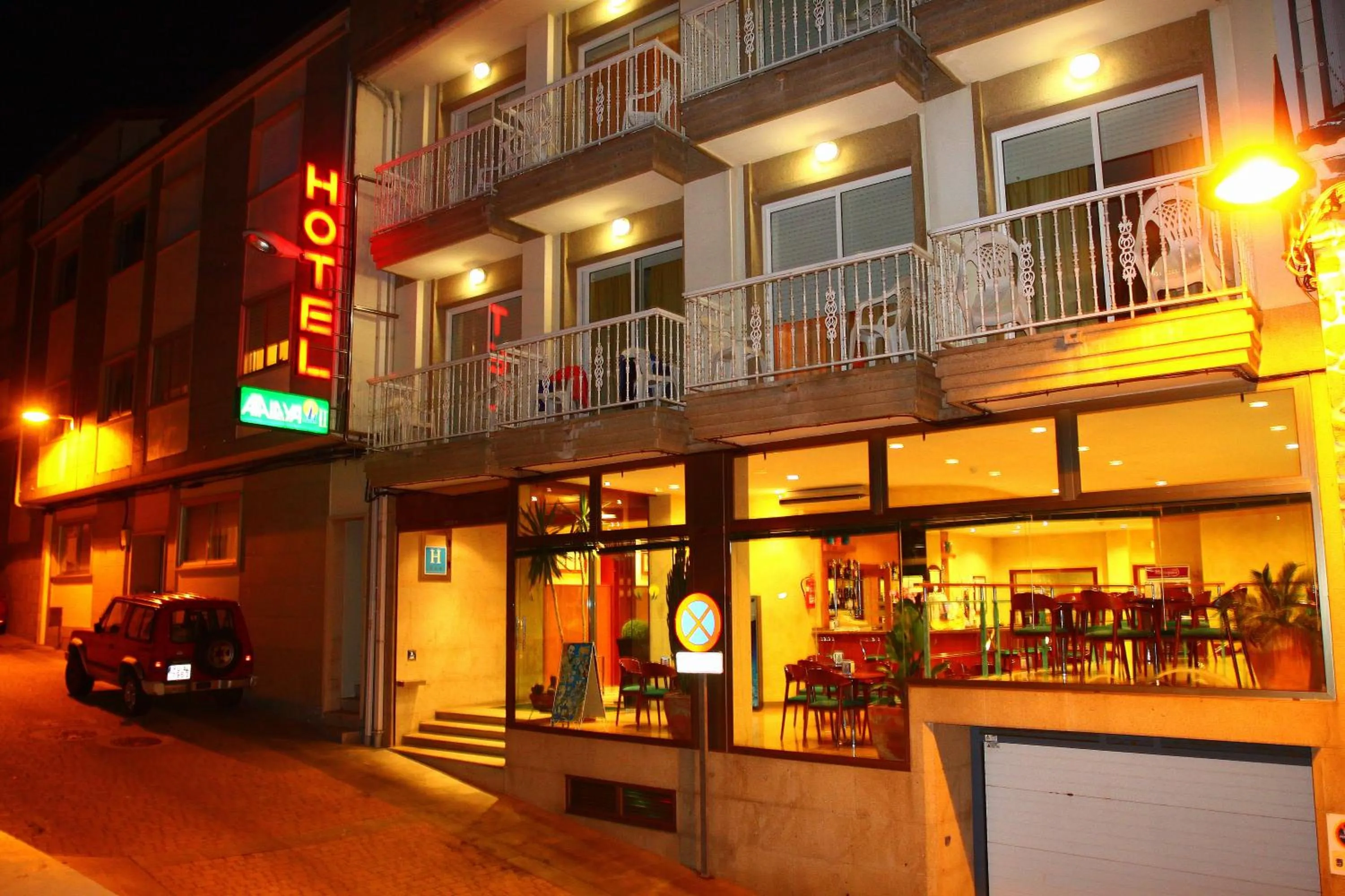Facade/entrance in Hotel Atalaya II