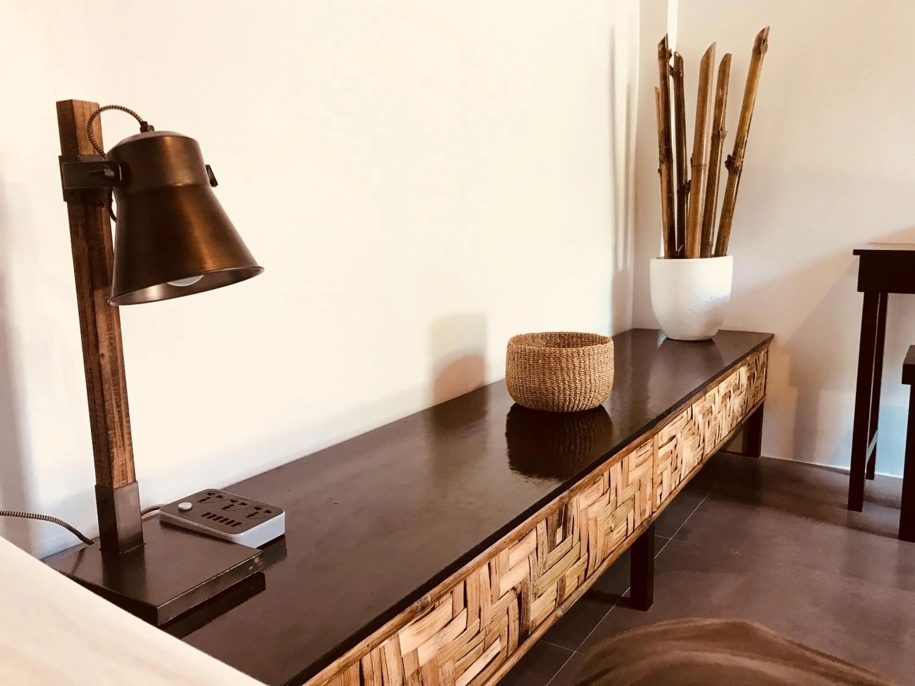 hair dresser in Everyday Sunday Hotel & Cafe