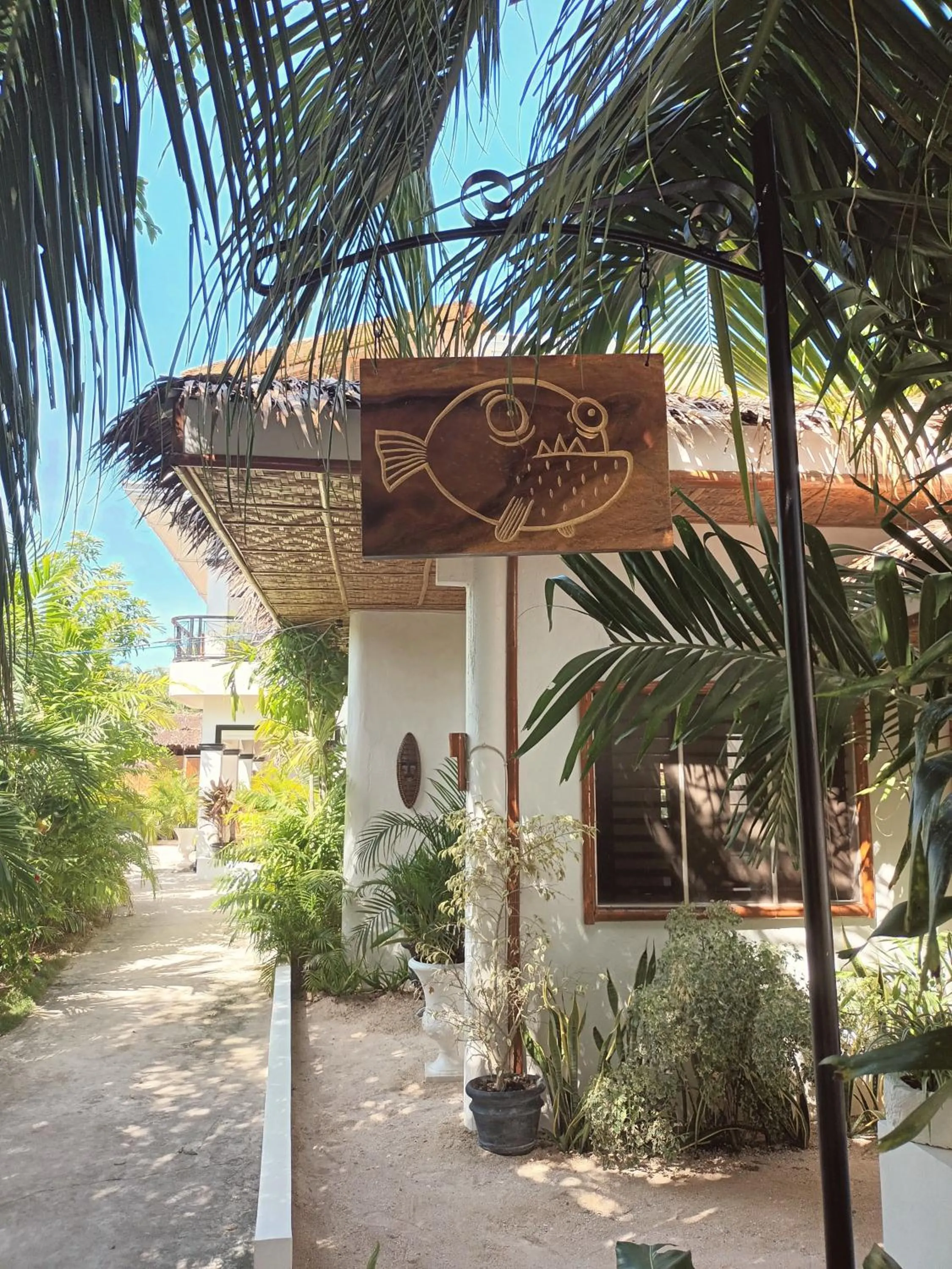 Property building in Everyday Sunday Hotel & Cafe