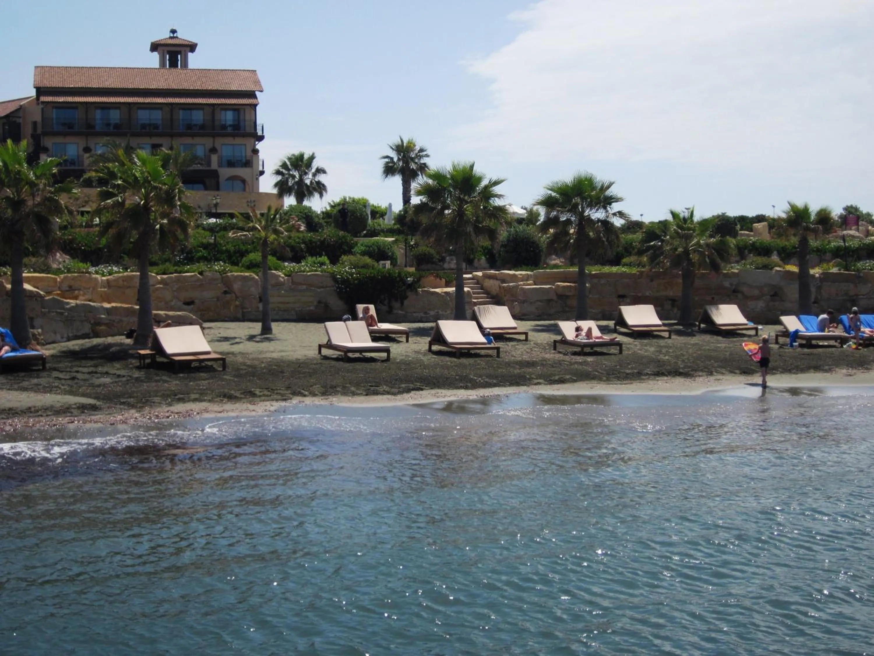 Beach in Georgia Apartments