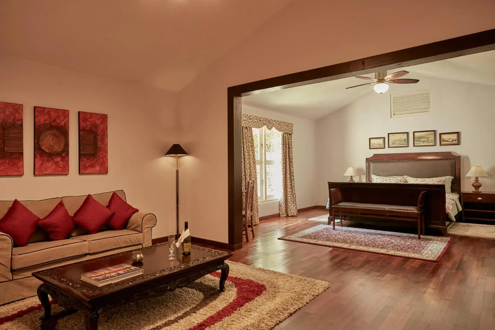 Superior Family Room in CLAVERTON by Ceylon Bungalows Superior Family Room in CLAVERTON by Ceylon Bungalows