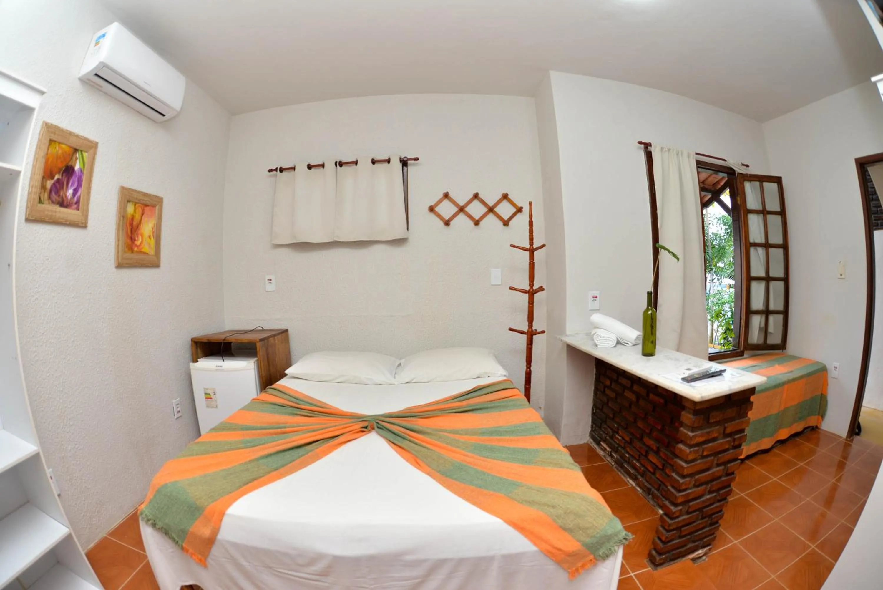 Photo of the whole room, Bed in Pousada A Flor da Terra