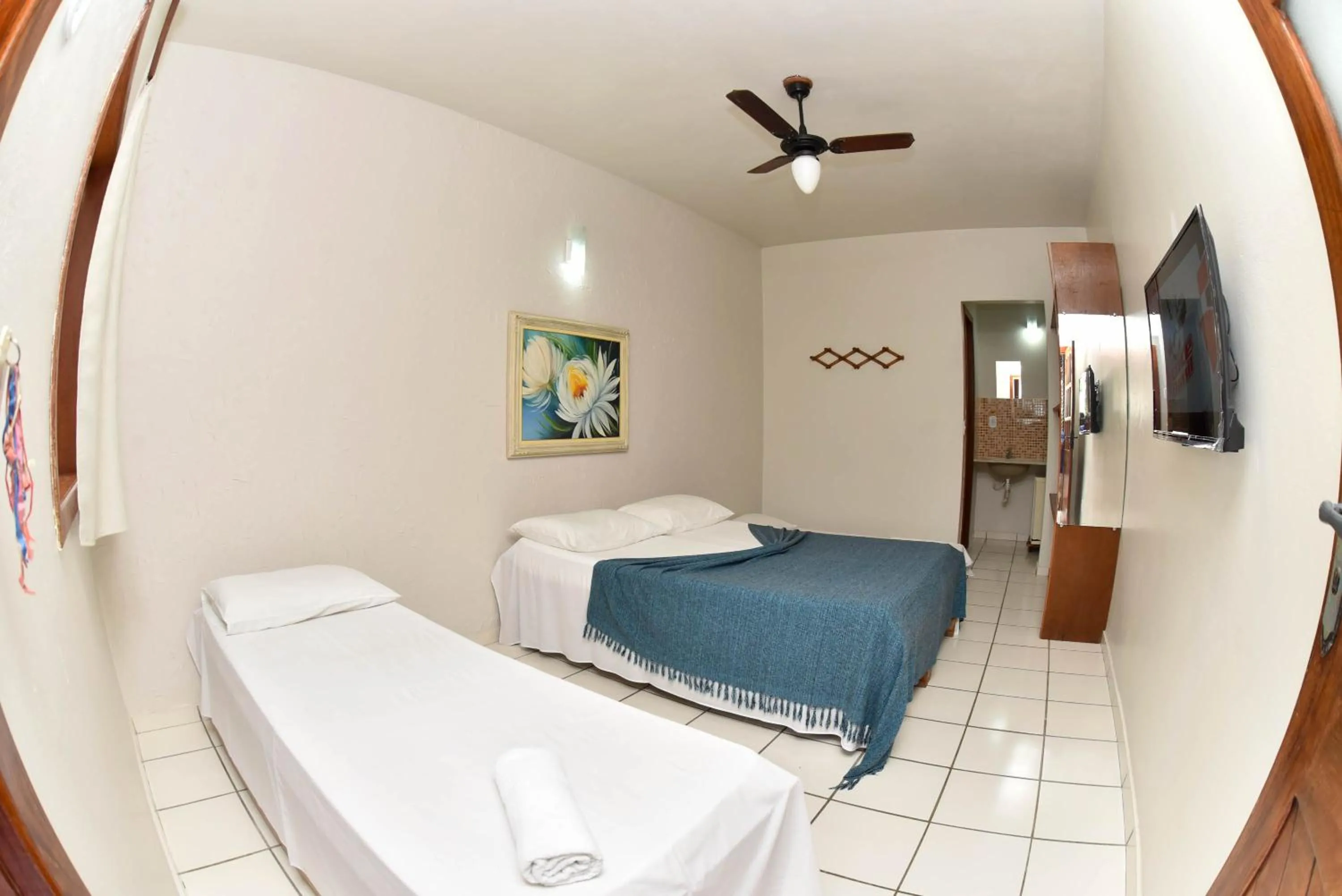 Photo of the whole room, Bed in Pousada A Flor da Terra