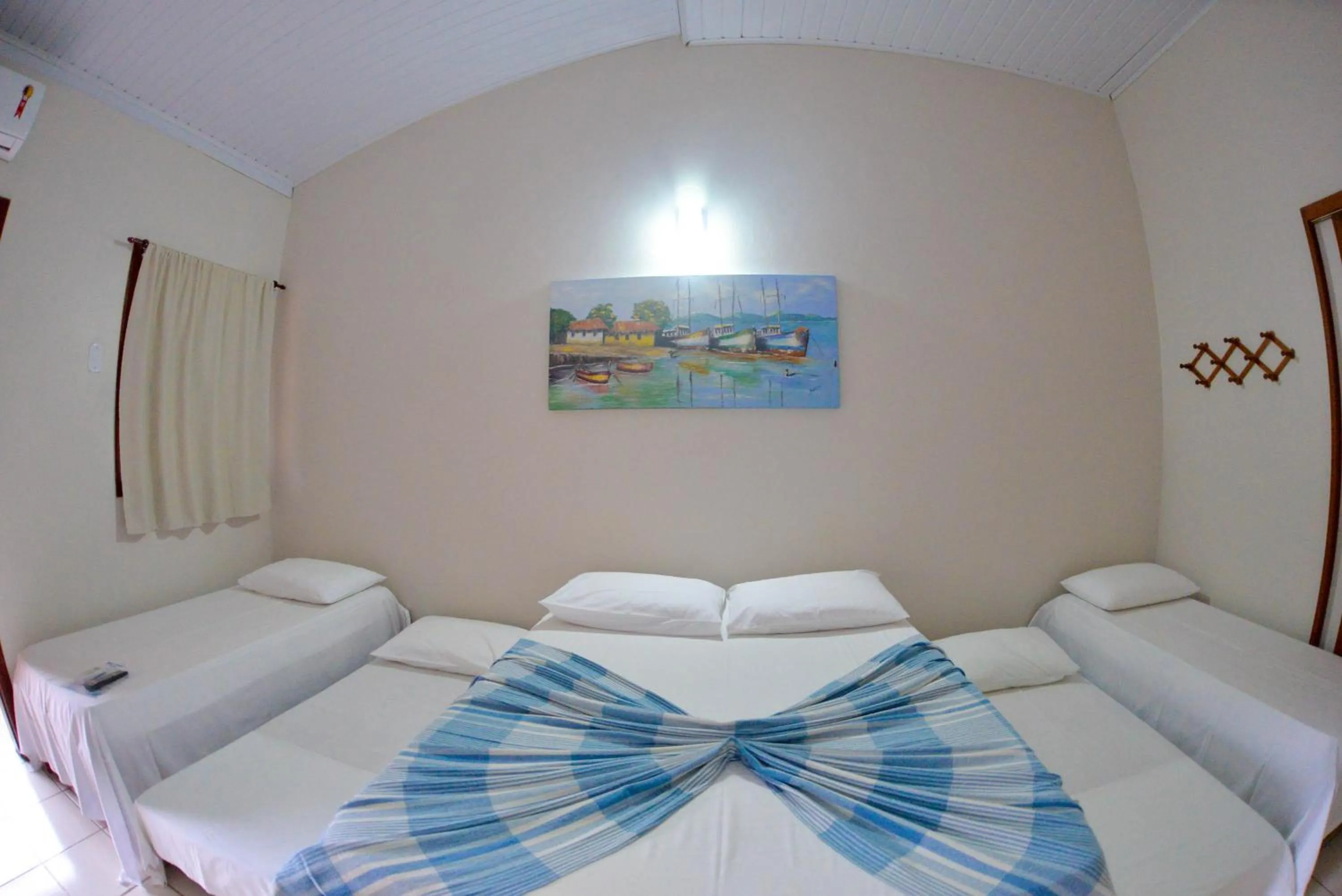 Bedroom, Bed in Pousada A Flor da Terra