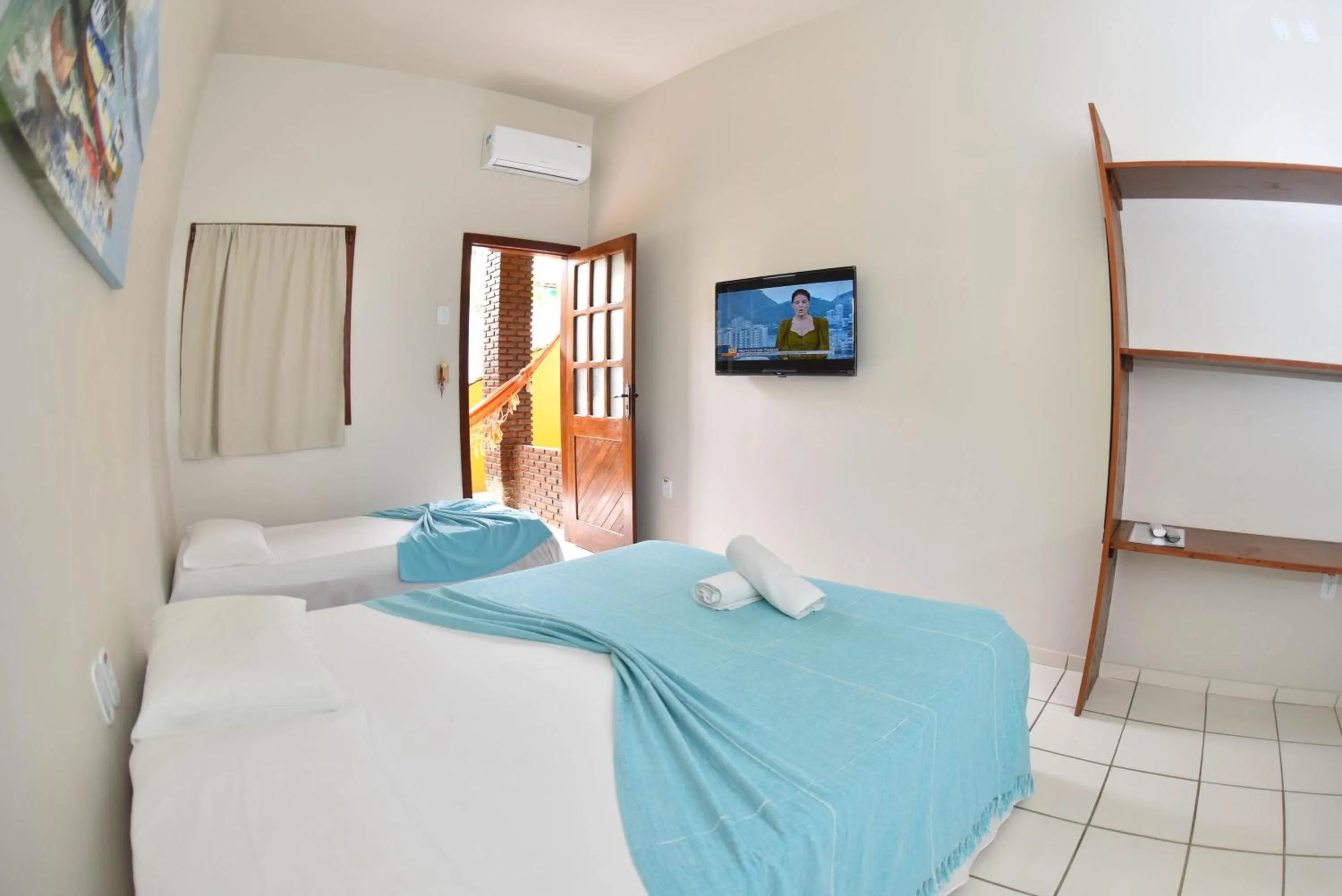 Bedroom, Bed in Pousada A Flor da Terra