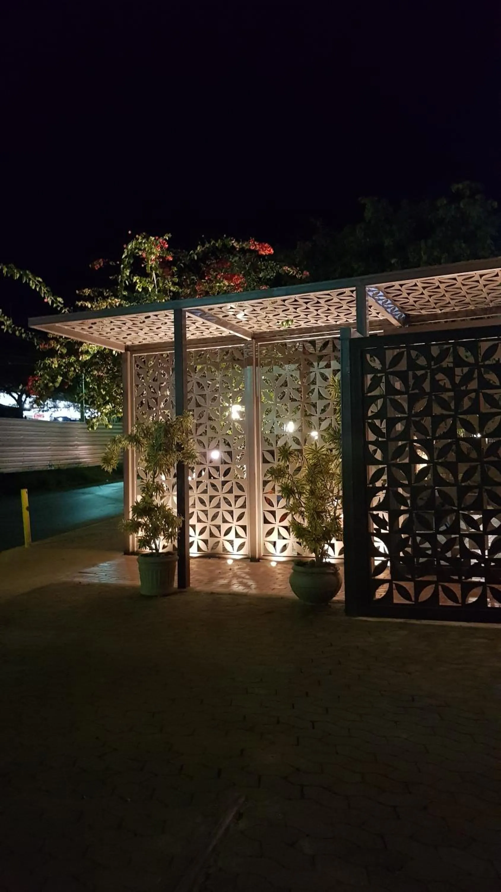 Property building in Hotel das Palmeiras