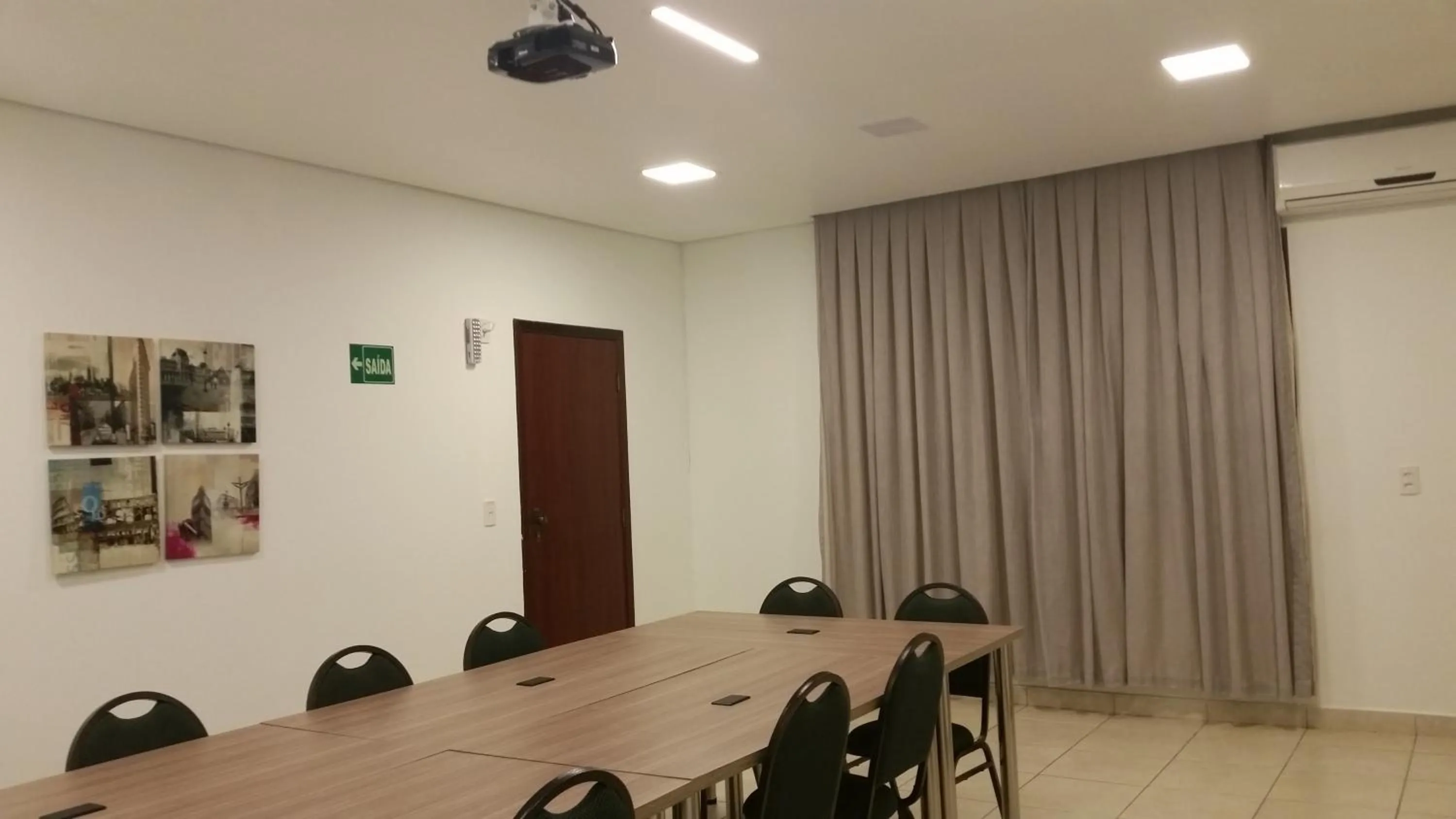 Meeting/conference room in Hotel das Palmeiras