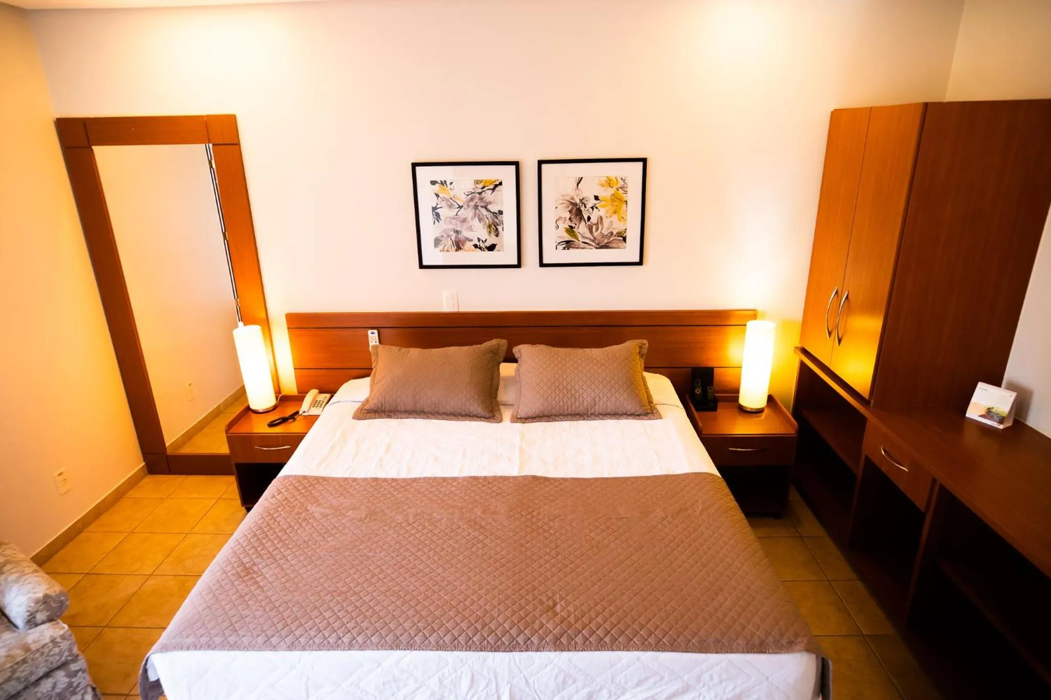 Bed in Hotel das Palmeiras