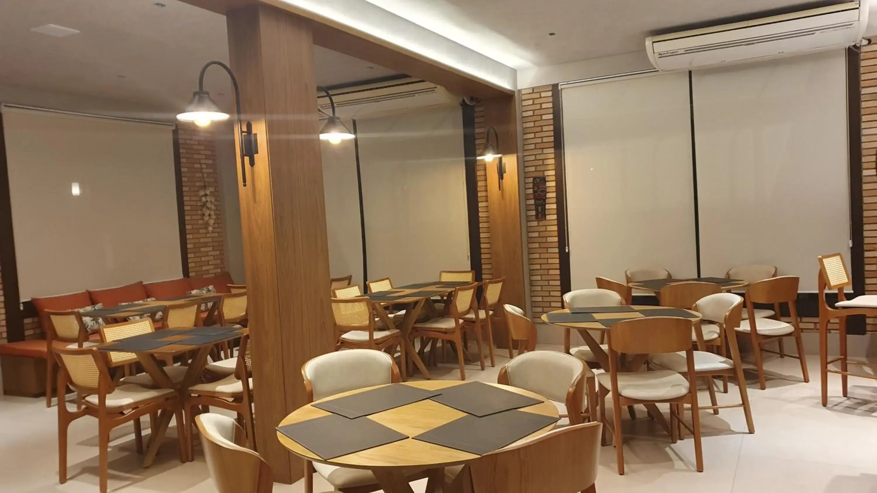 Restaurant/places to eat in Hotel das Palmeiras Restaurant/places to eat in Hotel das Palmeiras