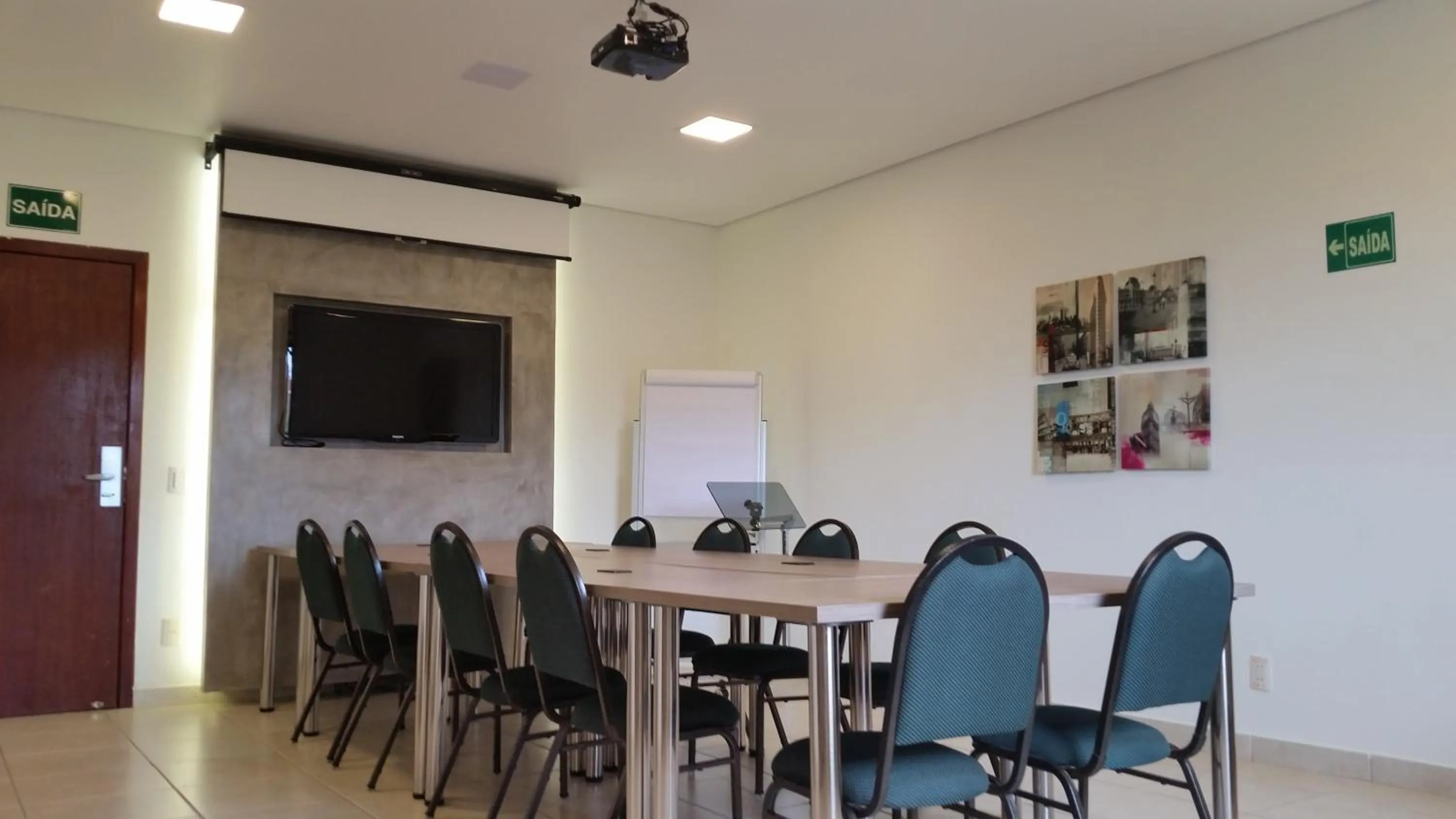 Meeting/conference room in Hotel das Palmeiras