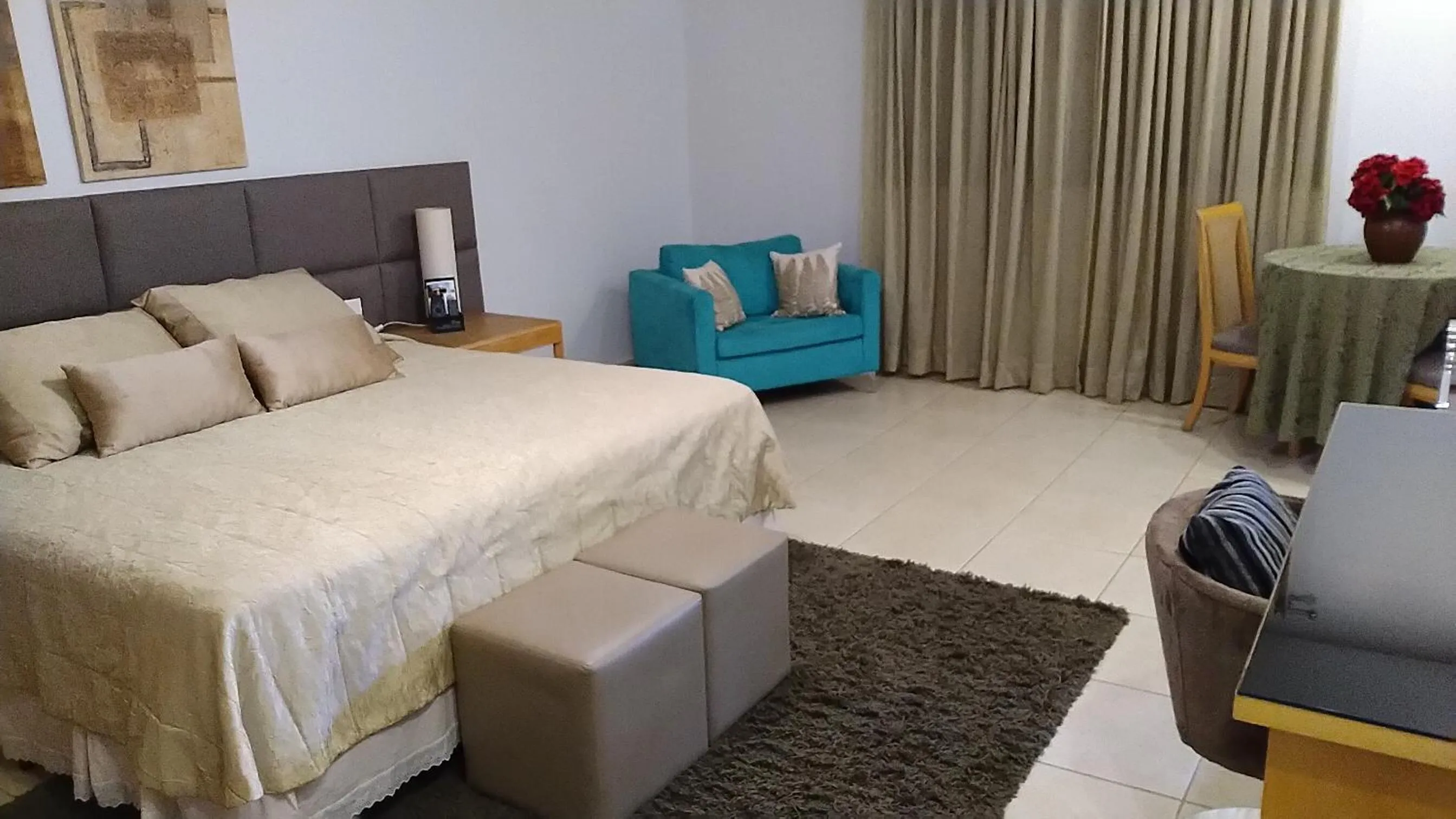 Bed in Hotel das Palmeiras