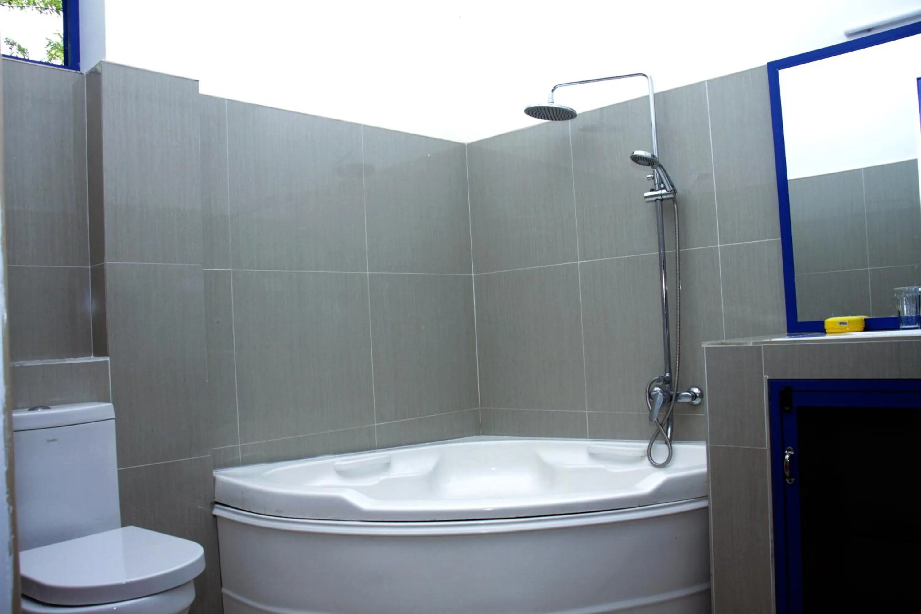 Bath in Jagabay Resort & Surfing School