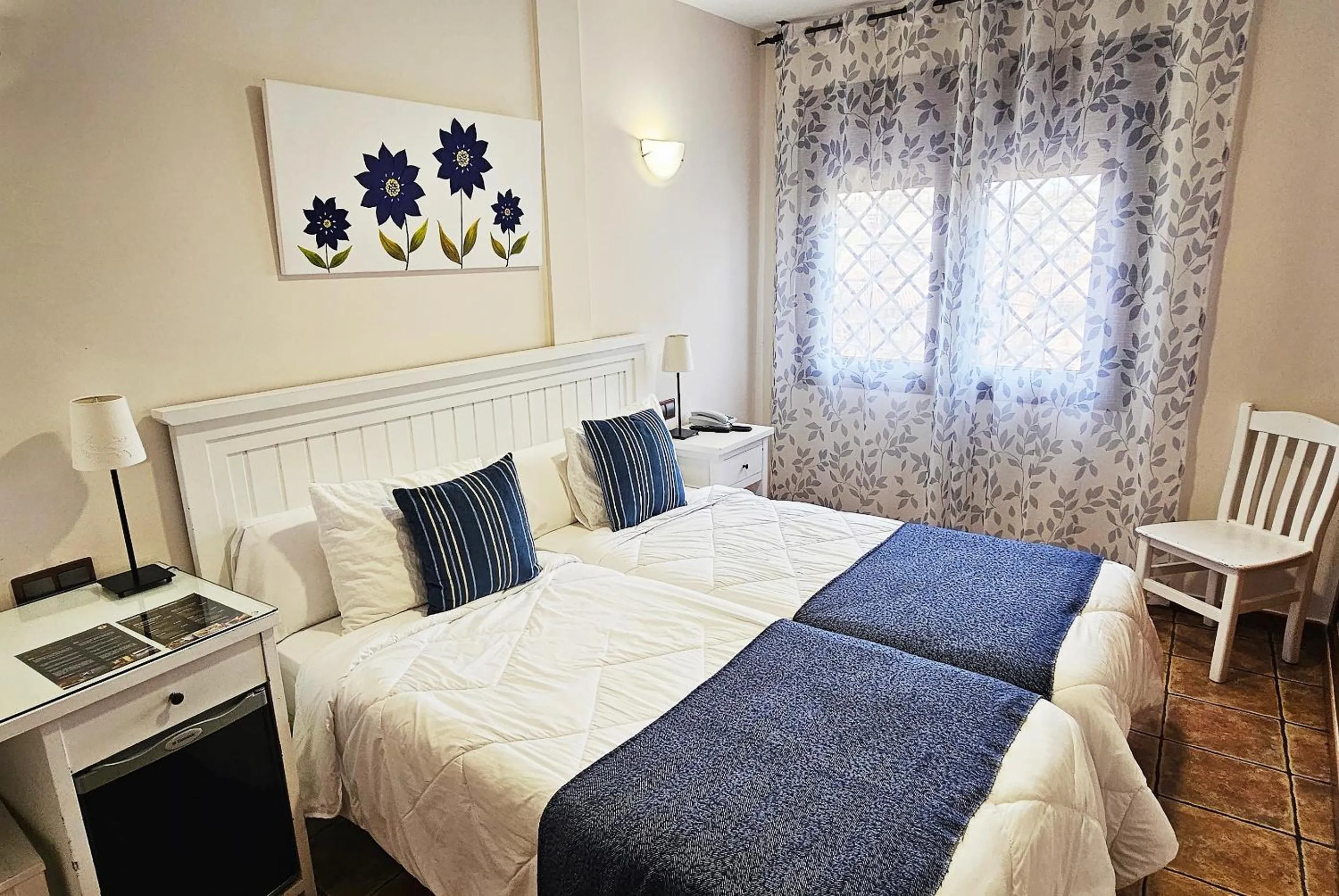 Photo of the whole room, Bed in Hotel Medina de Toledo