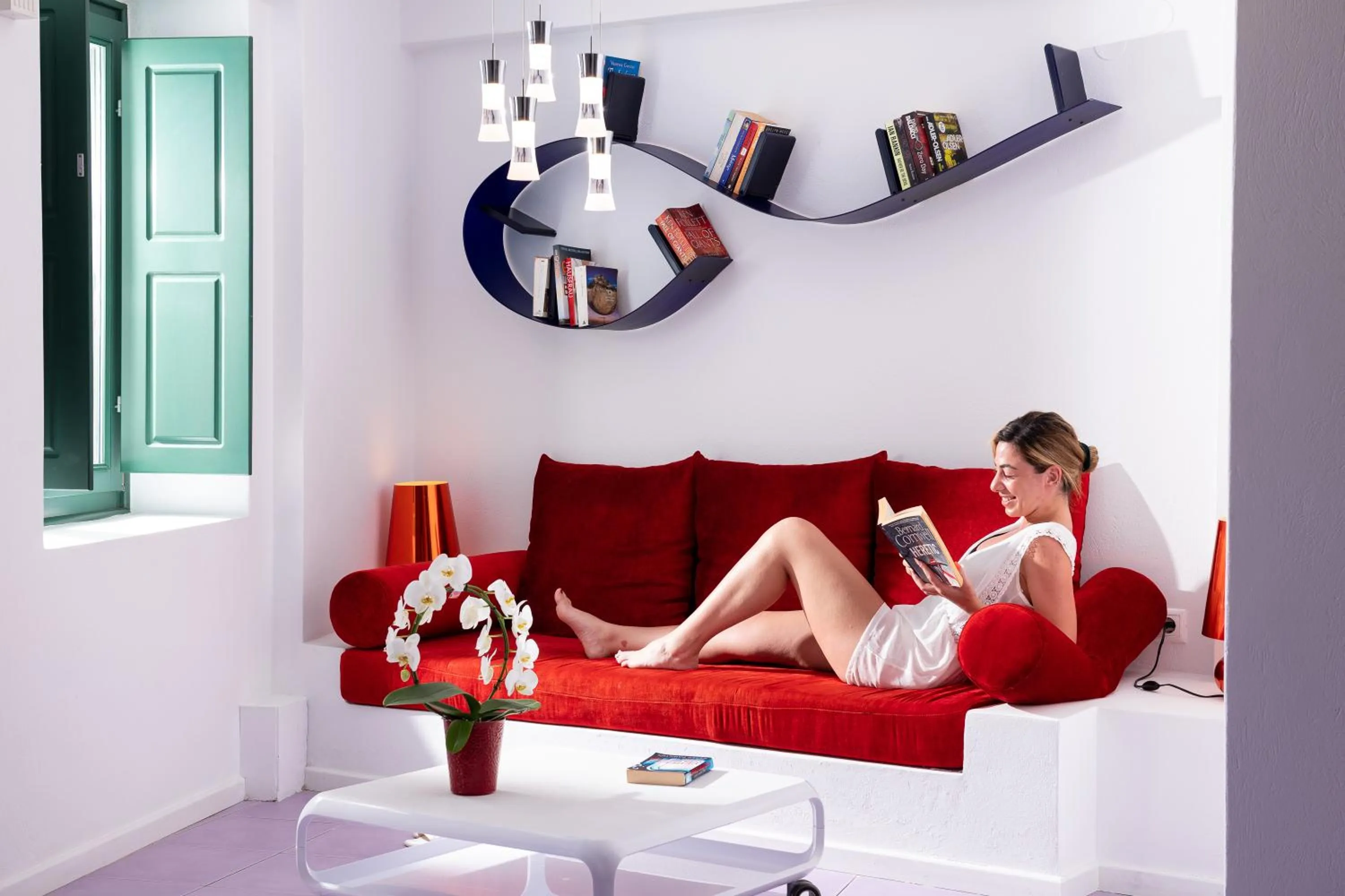 Seating area in Avant Garde Suites