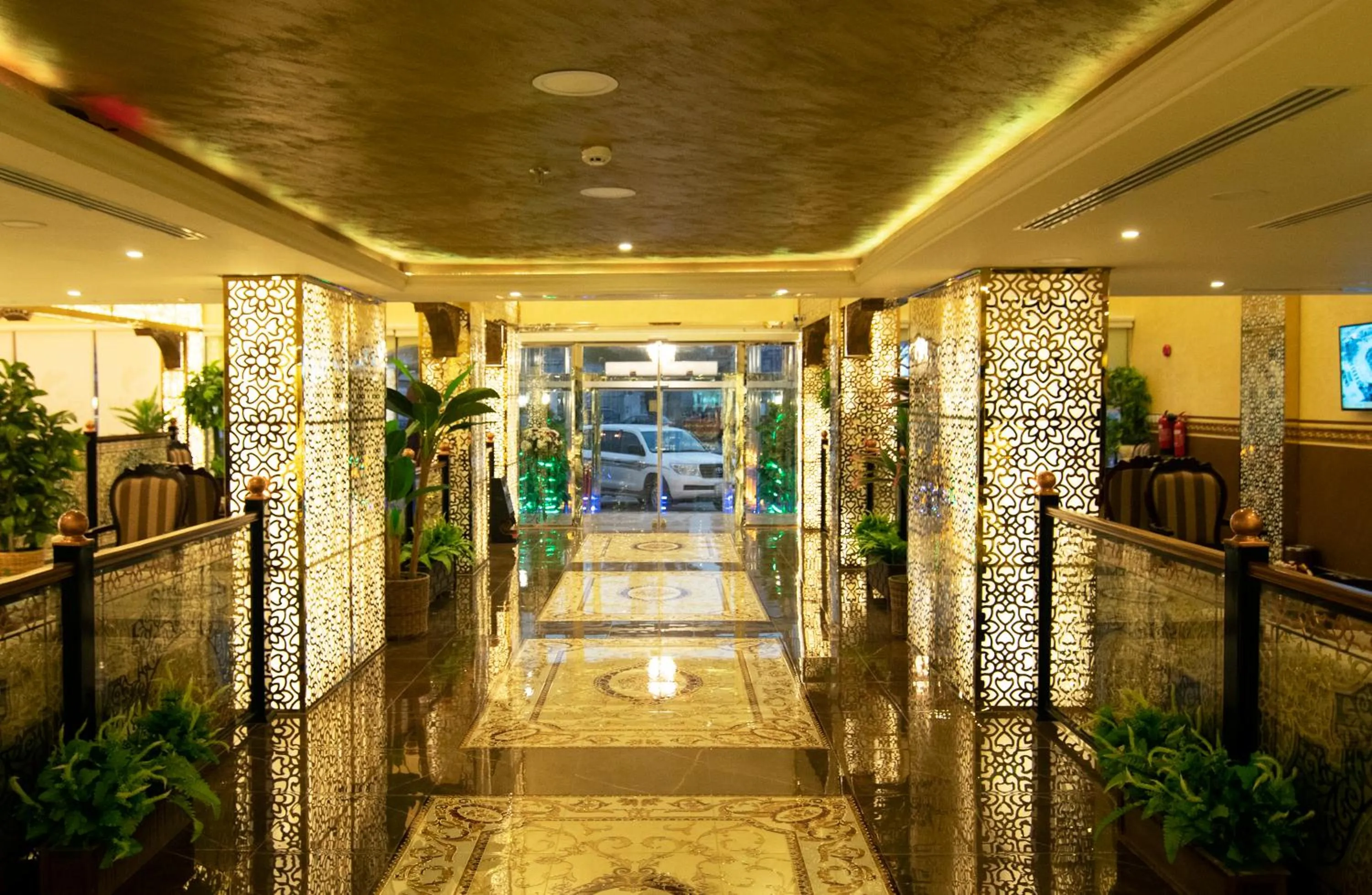 Facade/entrance in Shally Residence 3