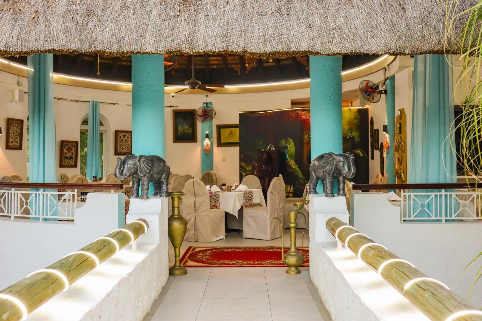 Restaurant/places to eat in Casuarina Resort and Spa