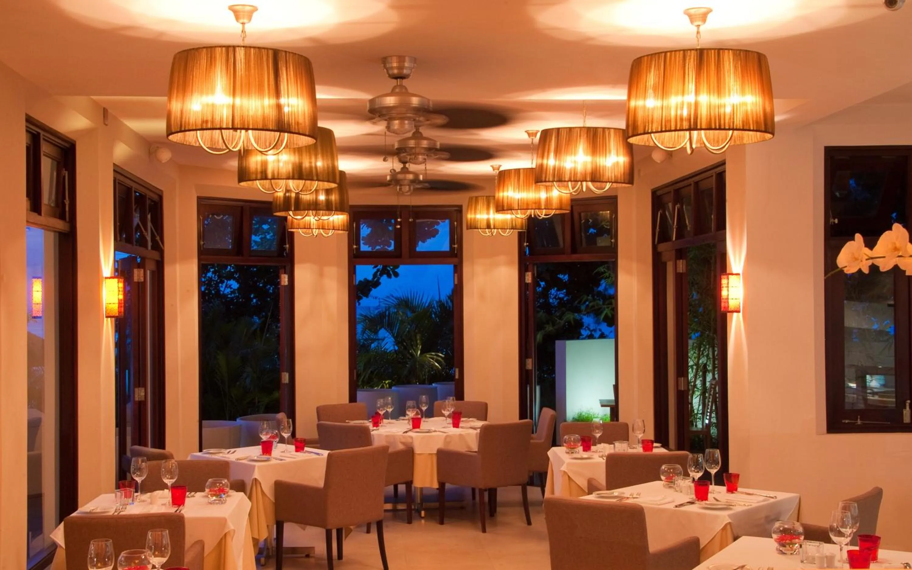Restaurant/places to eat in Le Cardinal Exclusive Resort