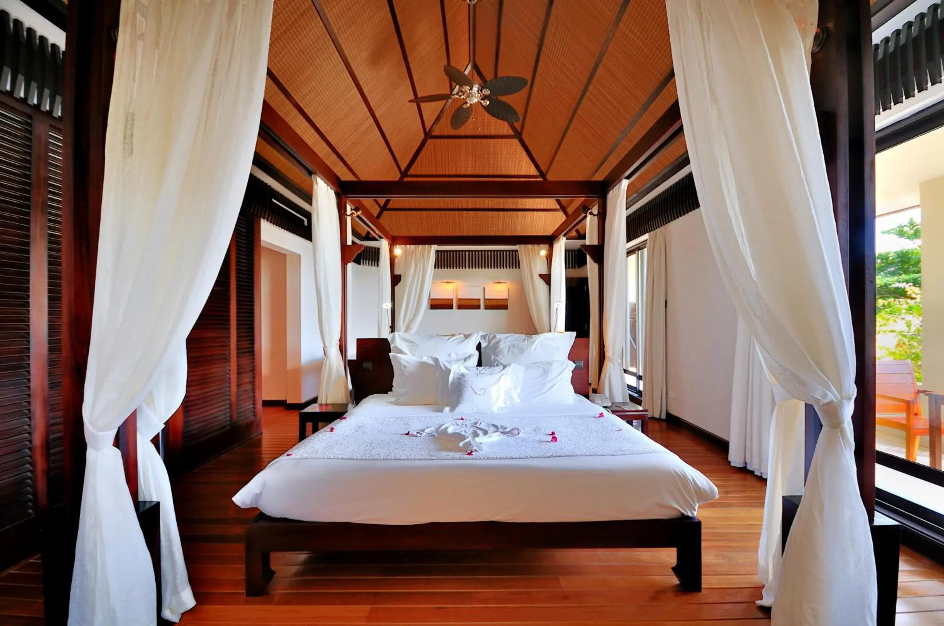 Photo of the whole room in Le Cardinal Exclusive Resort Photo of the whole room in Le Cardinal Exclusive Resort
