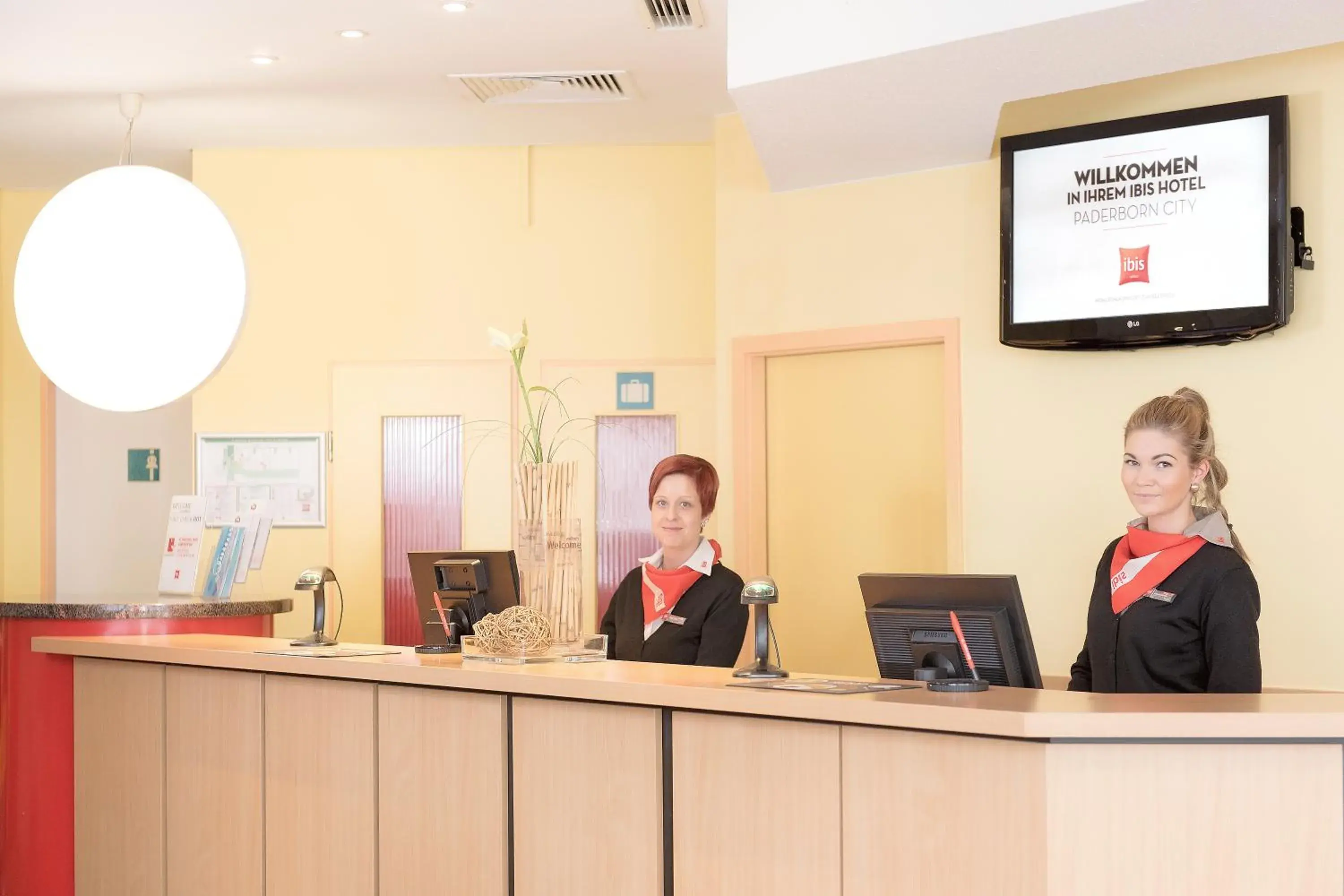 Lobby or reception in ibis Paderborn City Lobby or reception in ibis Paderborn City