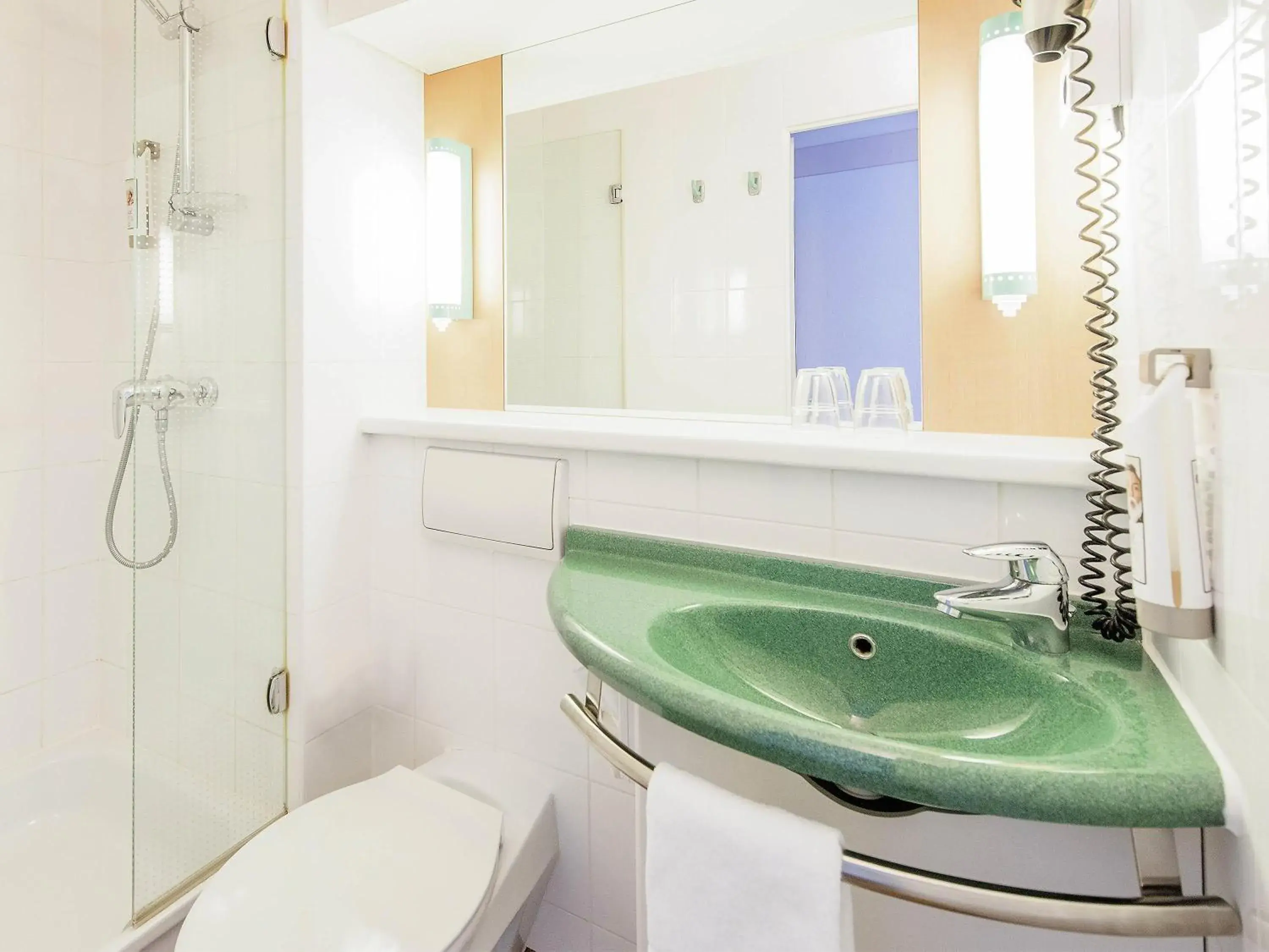 Bedroom in ibis Paderborn City Bedroom in ibis Paderborn City