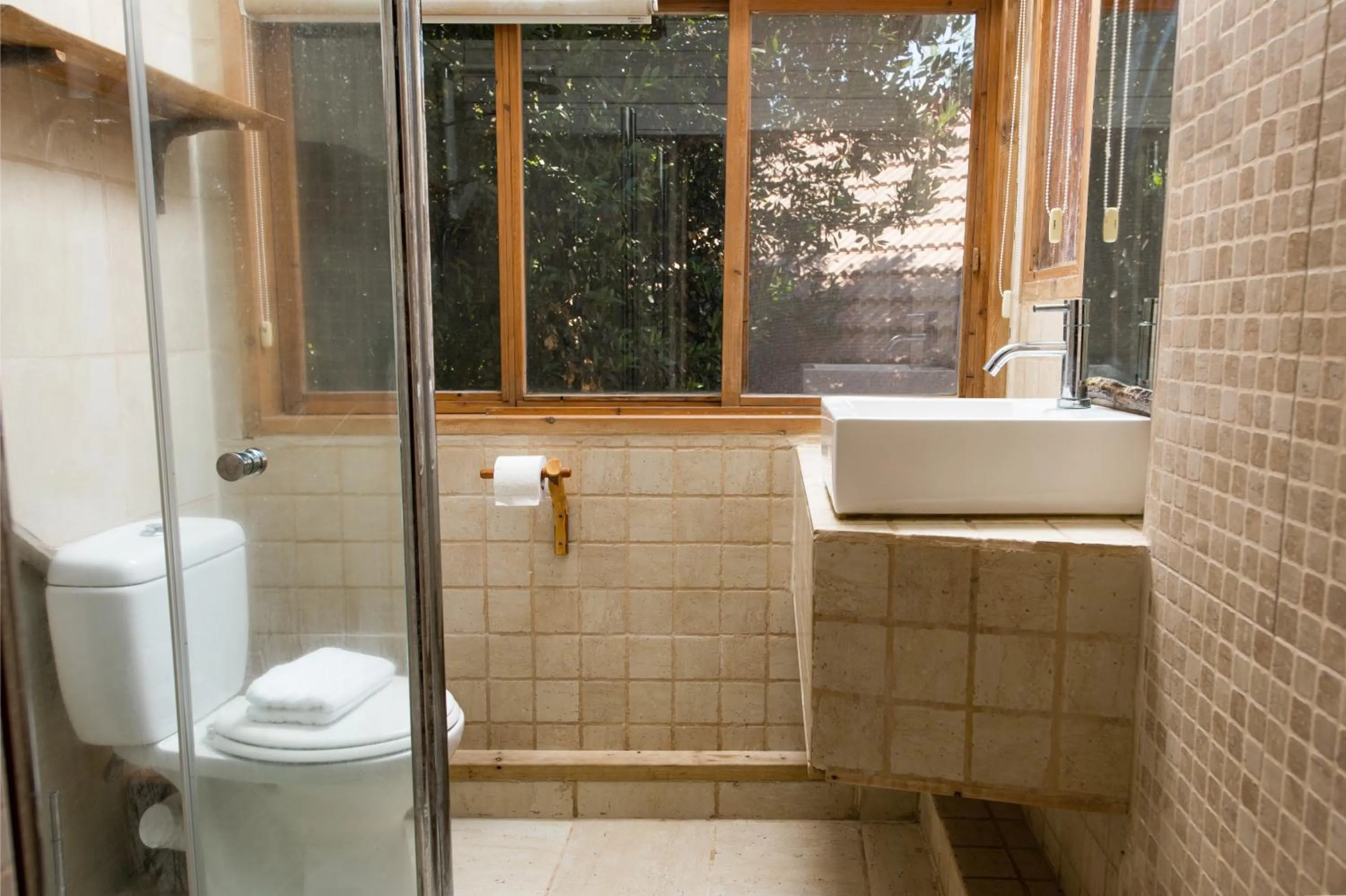 Shower in Vitrage Holiday Village and Spa