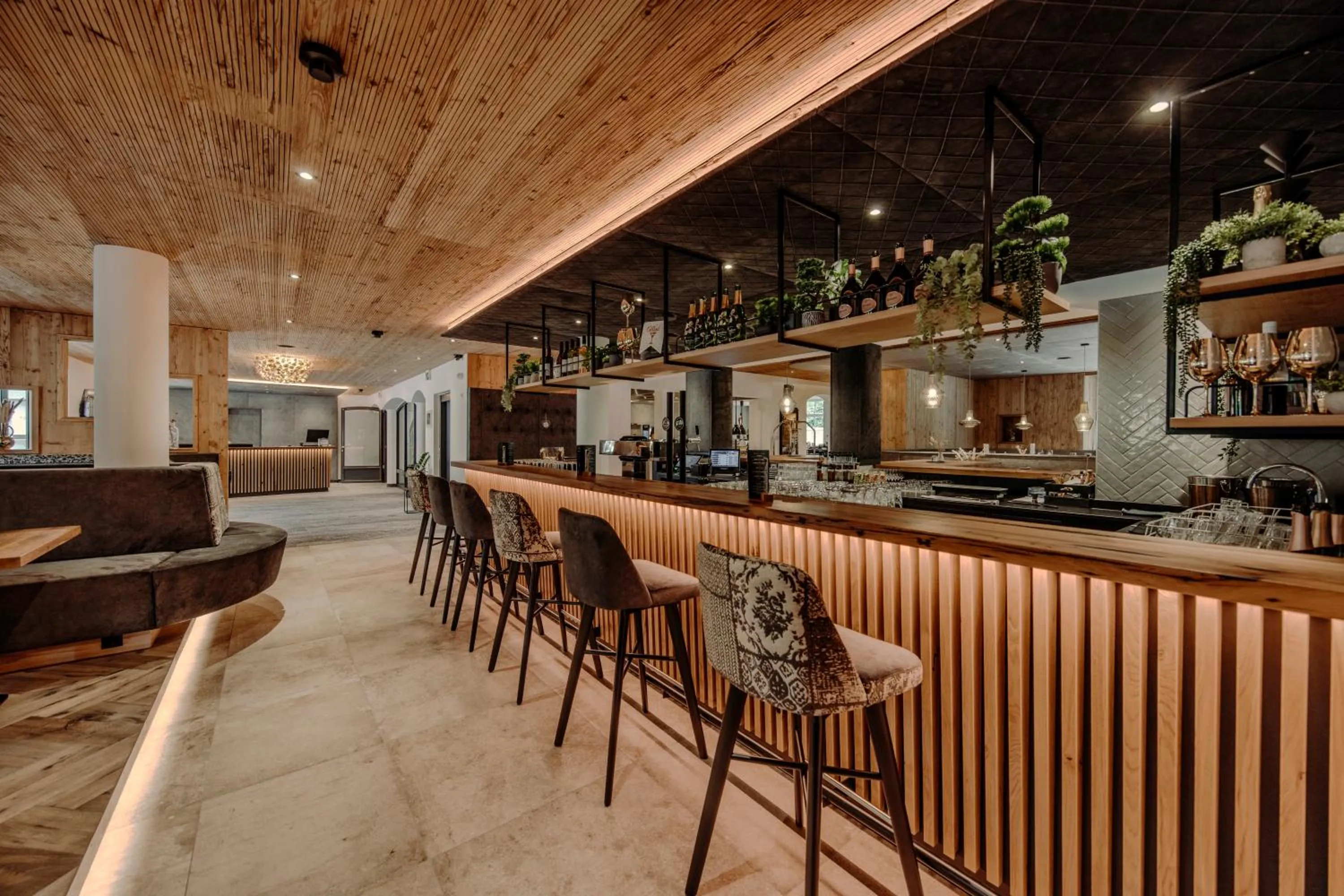 Lounge or bar in Resl Resort