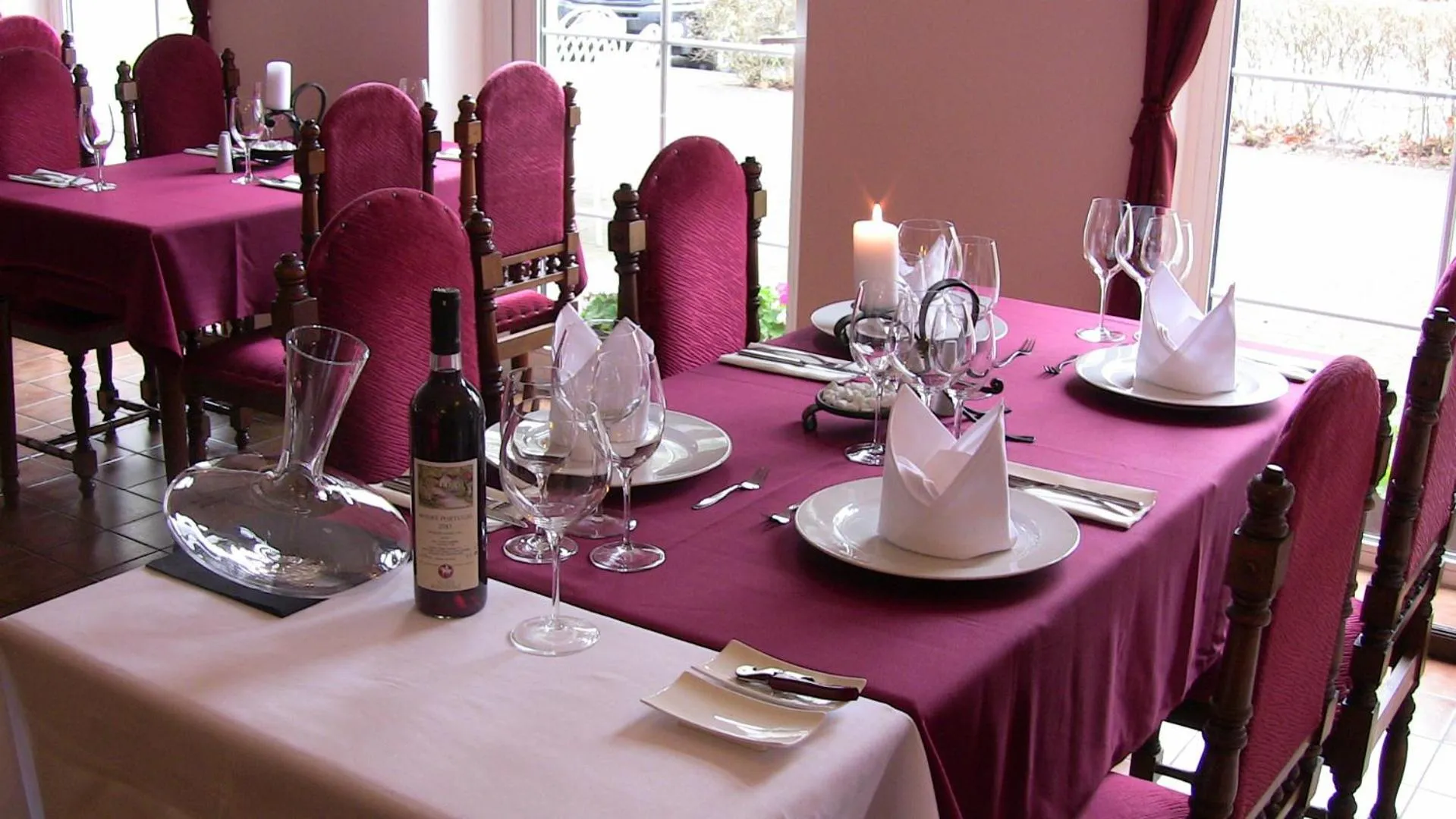 Restaurant/places to eat in Valdštejn