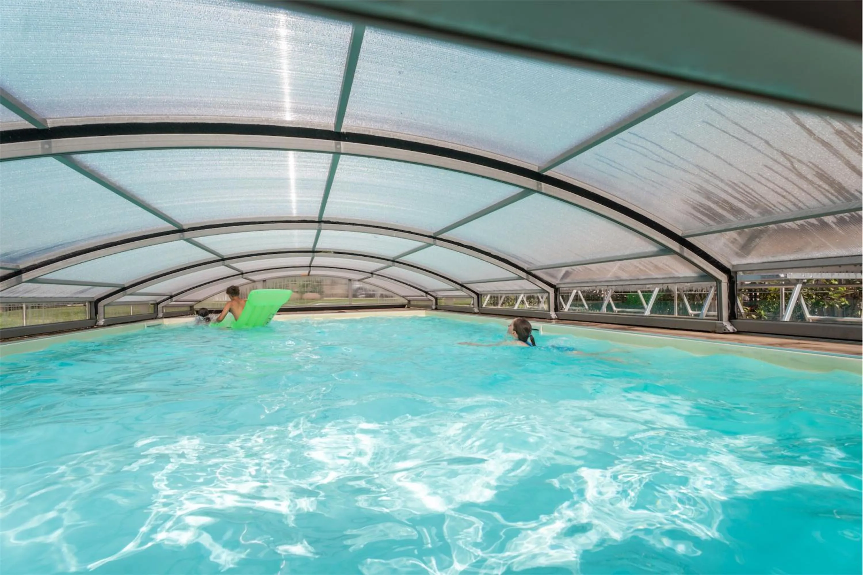 Pool view in CROSINA HOLIDAY - Residence Toli