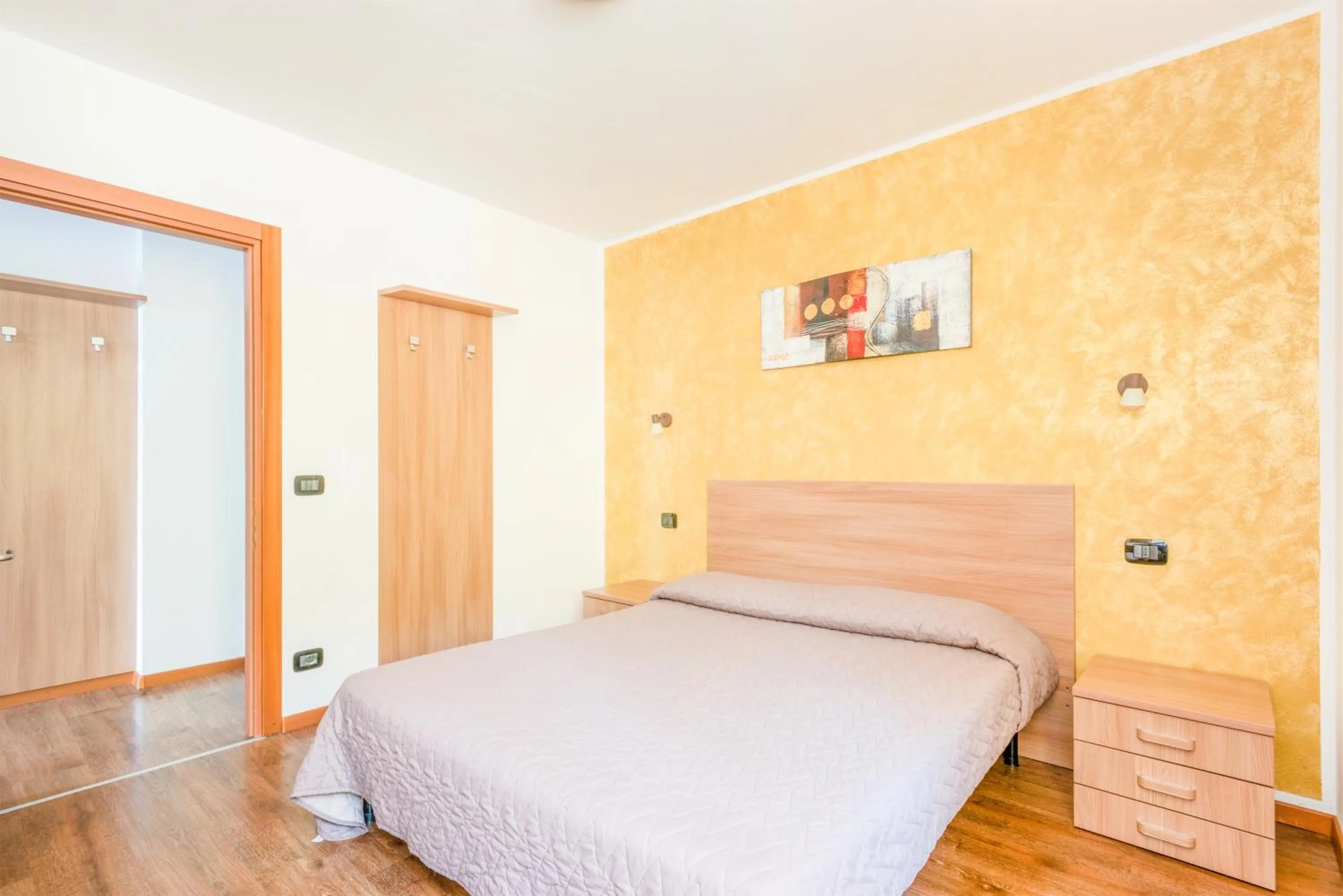 Photo of the whole room, Bed in CROSINA HOLIDAY - Residence Toli