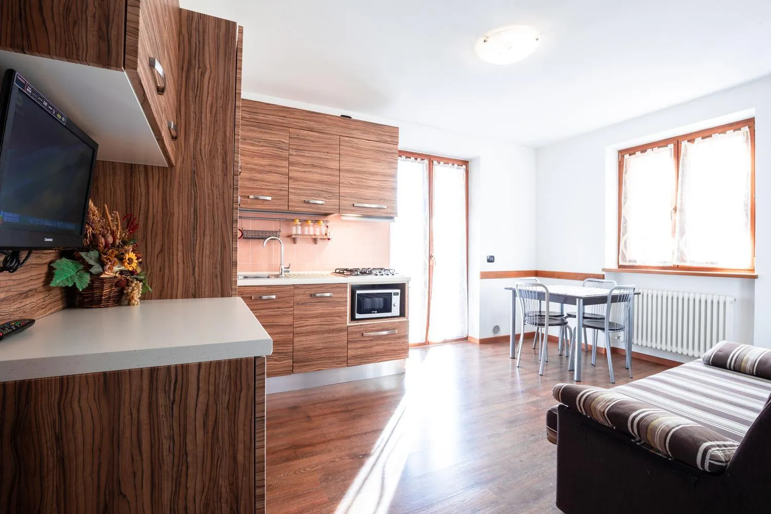 Kitchen or kitchenette in CROSINA HOLIDAY - Residence Toli