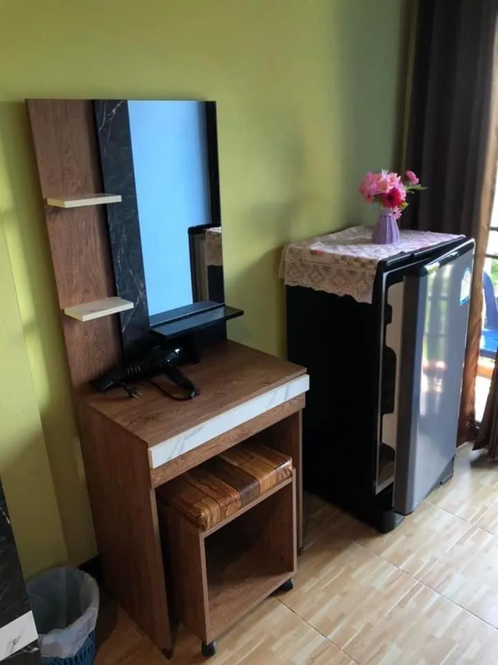 โรงแรมแสนดีเพลส เมาเท่นวิว จอมทอง