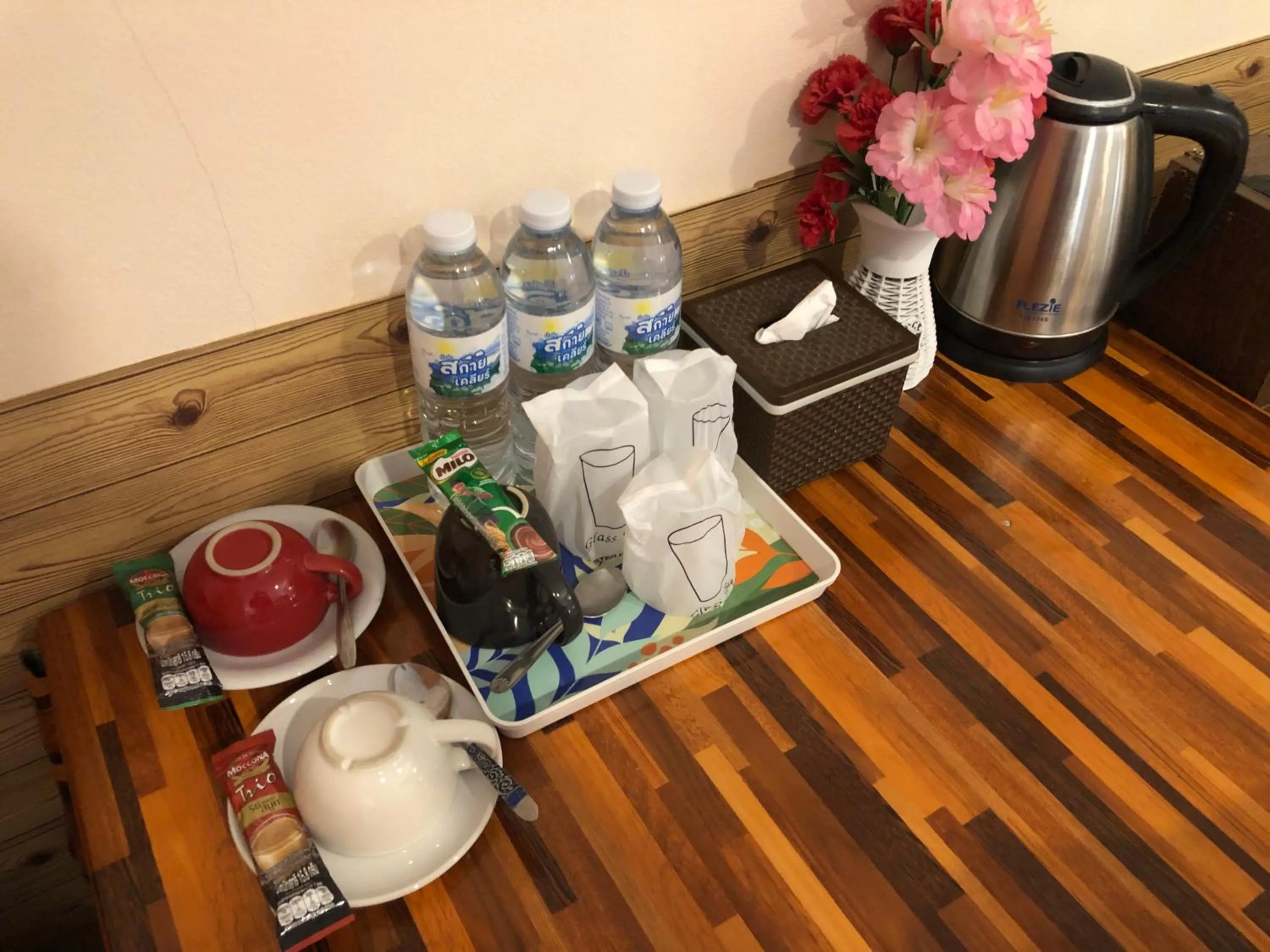 โรงแรมแสนดีเพลส เมาเท่นวิว จอมทอง