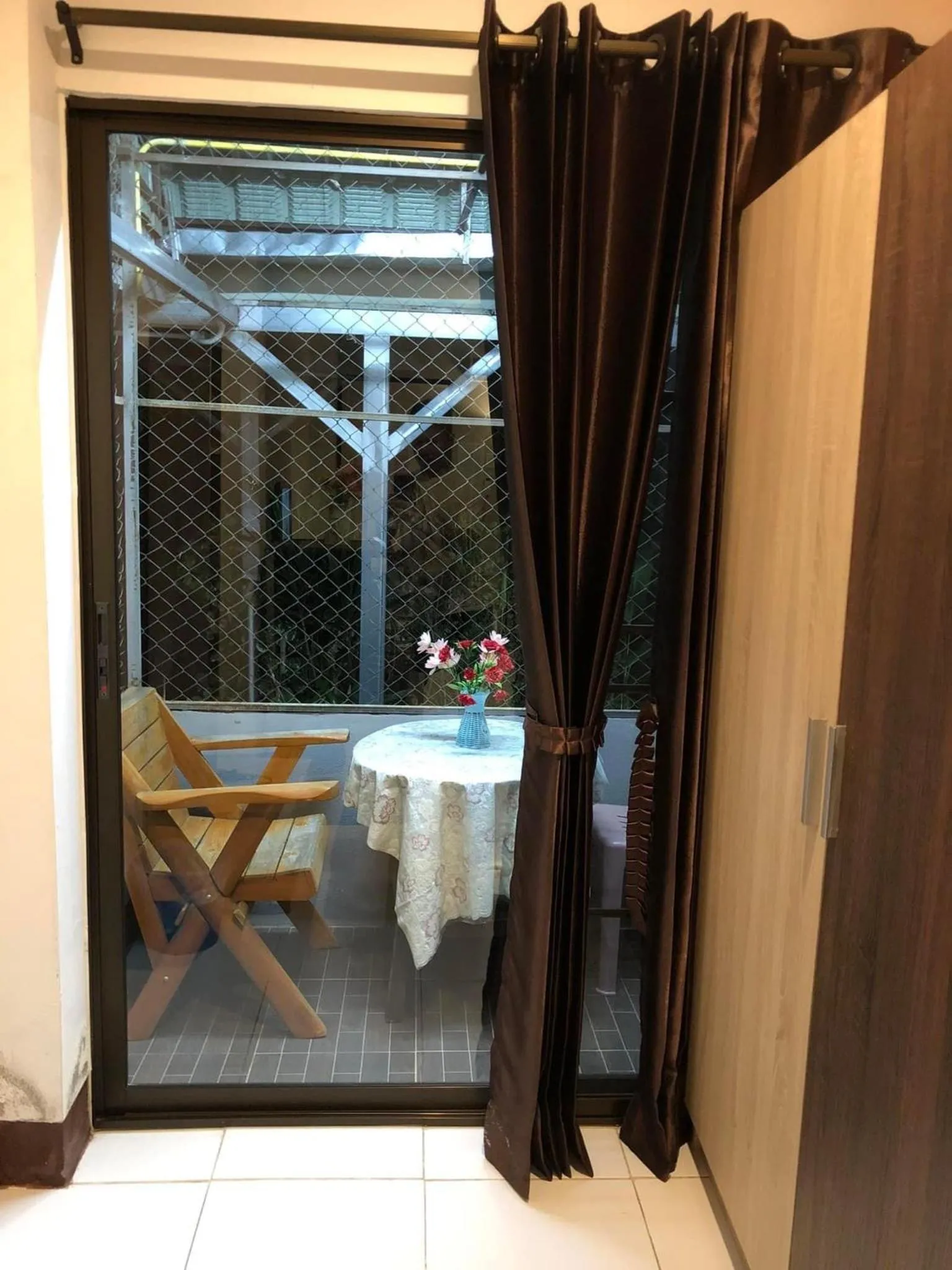 โรงแรมแสนดีเพลส เมาเท่นวิว จอมทอง