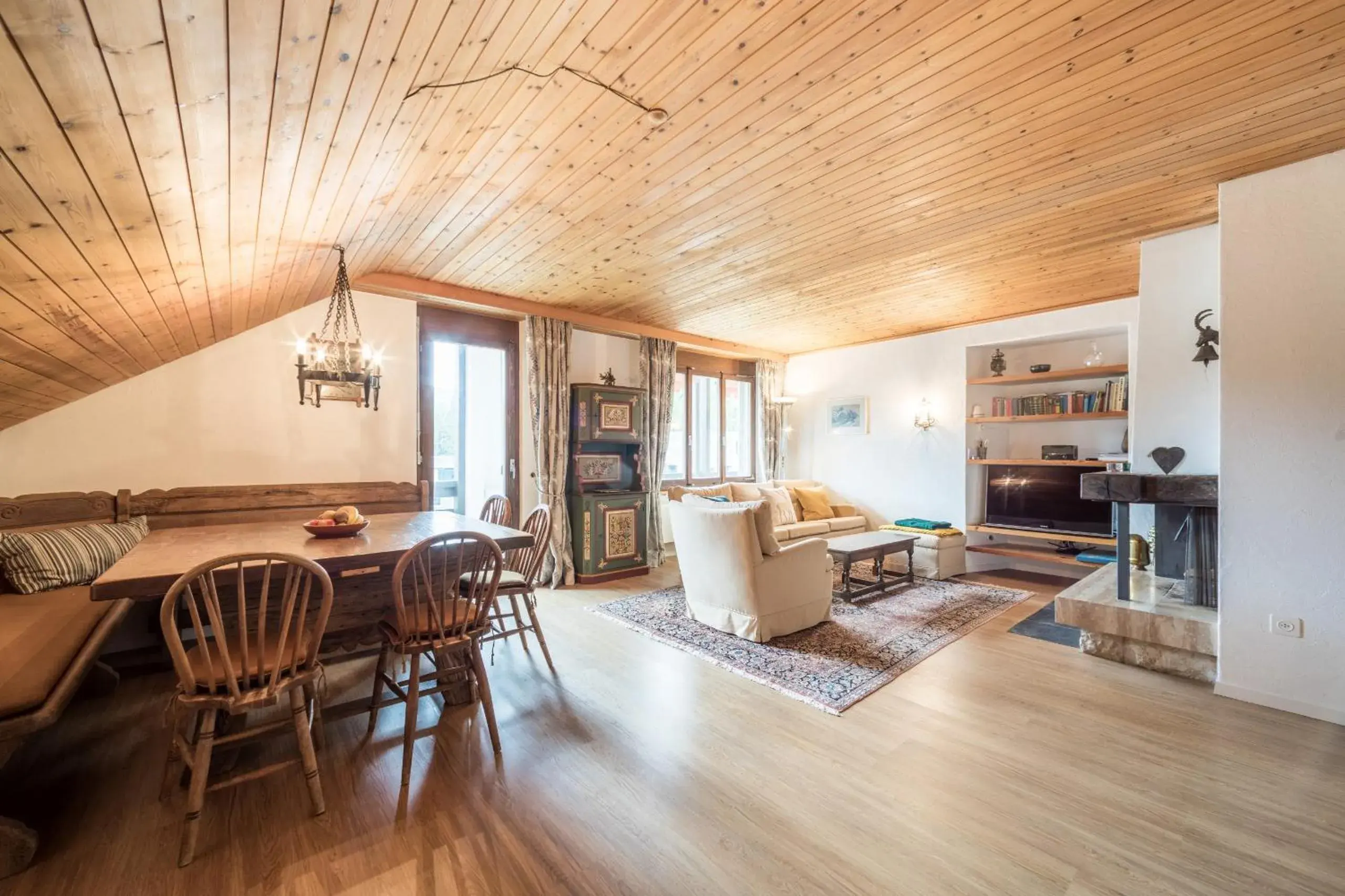 LAAX Homes - Val Signina 8-17 LAAX Homes - Val Signina 8-17