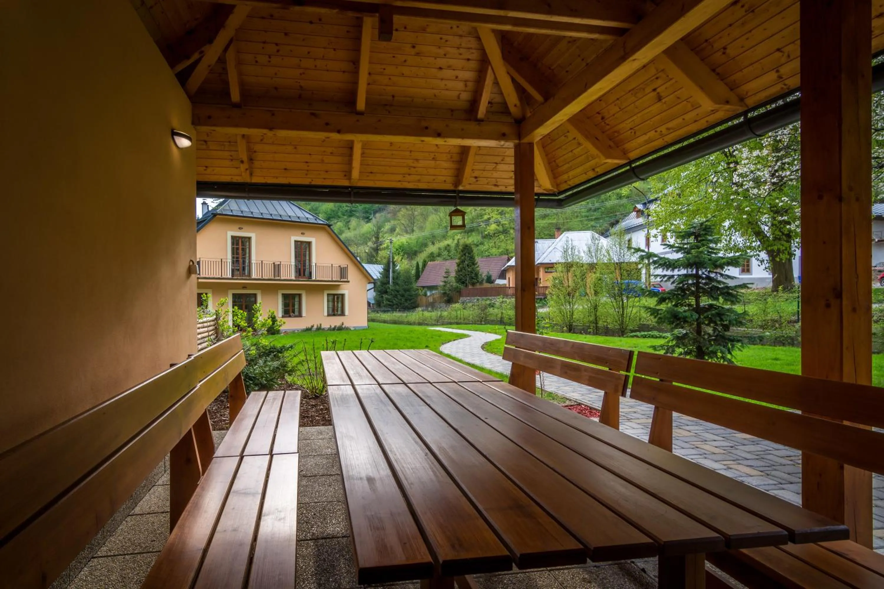 Garden in Apartmány Weissov Dom