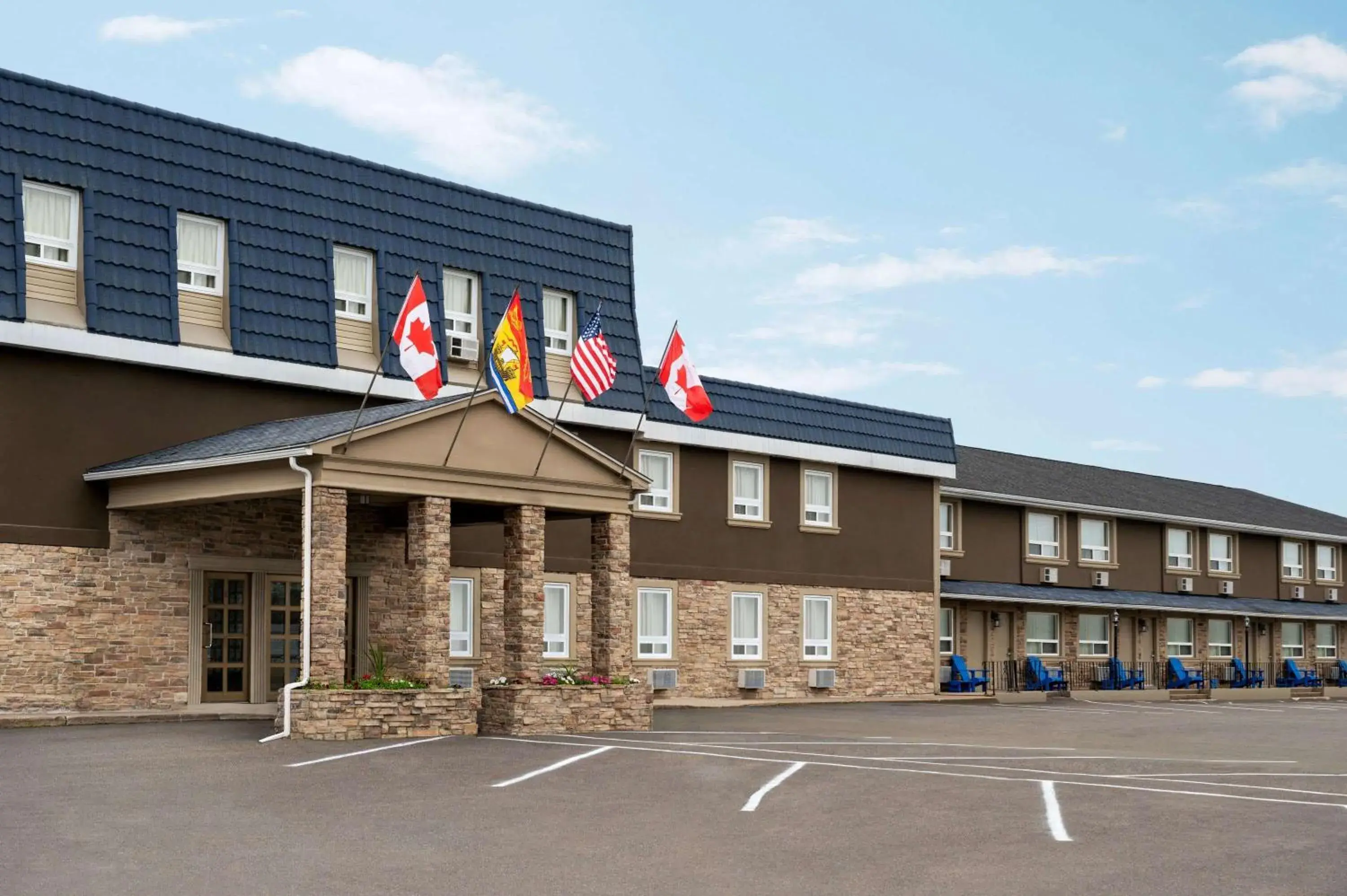 Property building in Days Inn by Wyndham Fredericton Property building in Days Inn by Wyndham Fredericton